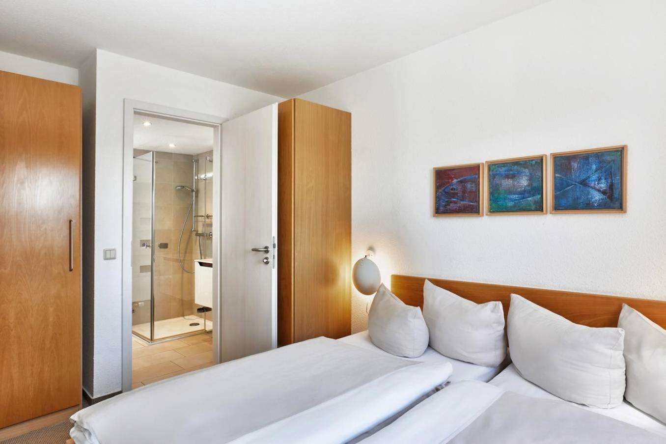 Three-Bedroom Apartment with Sauna