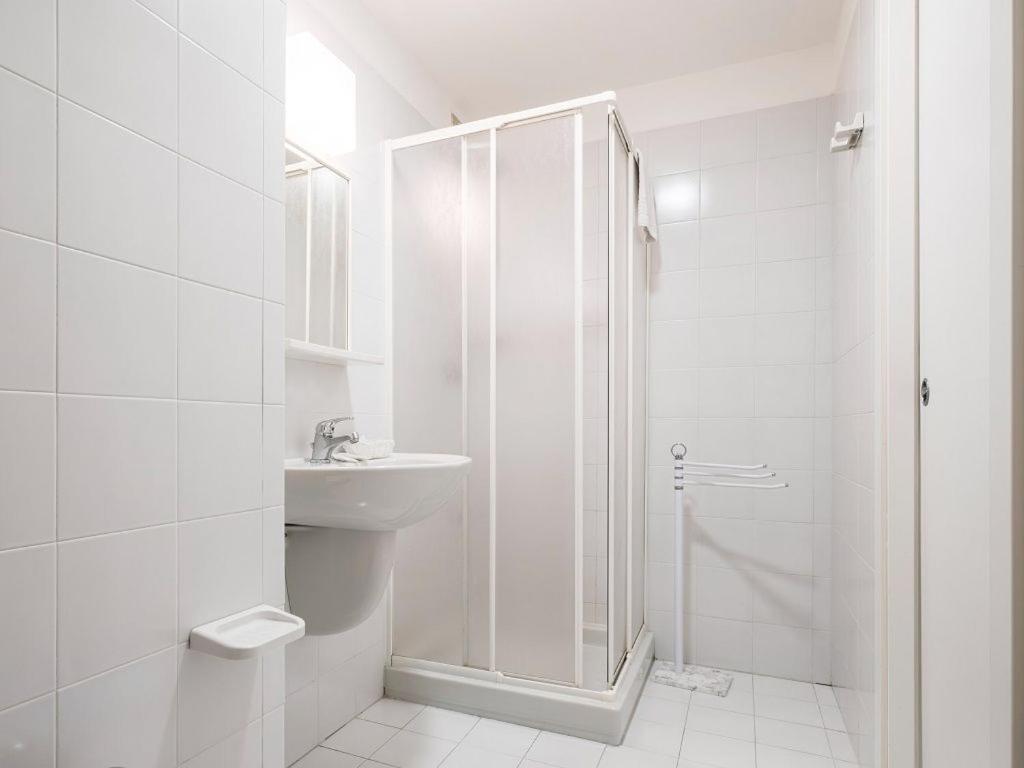 Deluxe Double Room Balcony,1626423033:JPEG