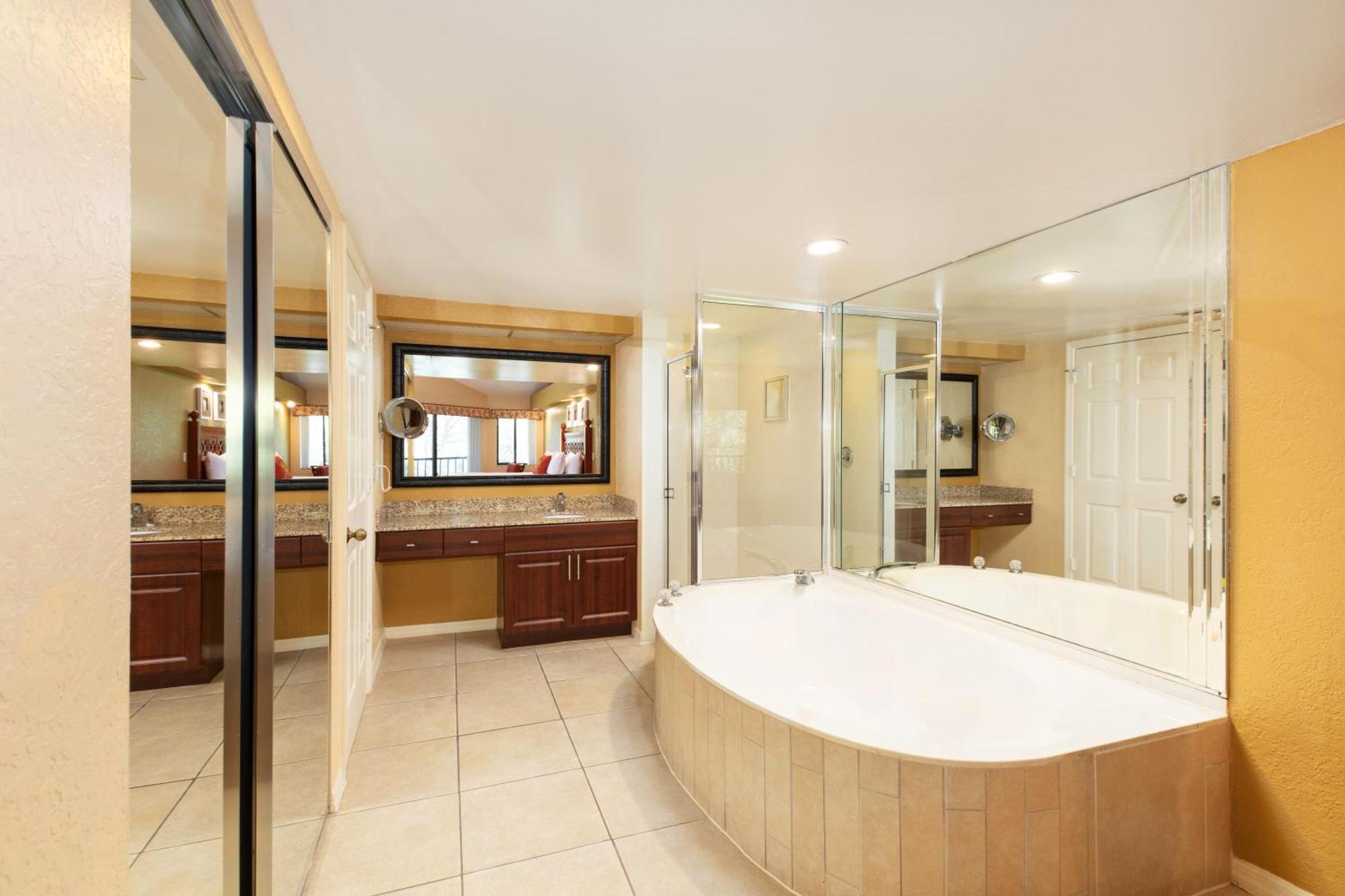 Two Bedroom Deluxe Villa with Loft