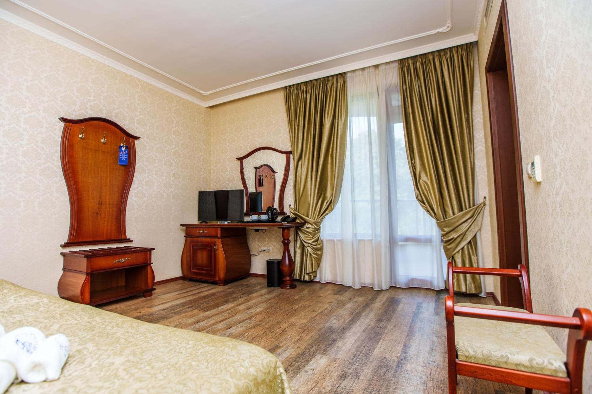 Twin Room Terrace
