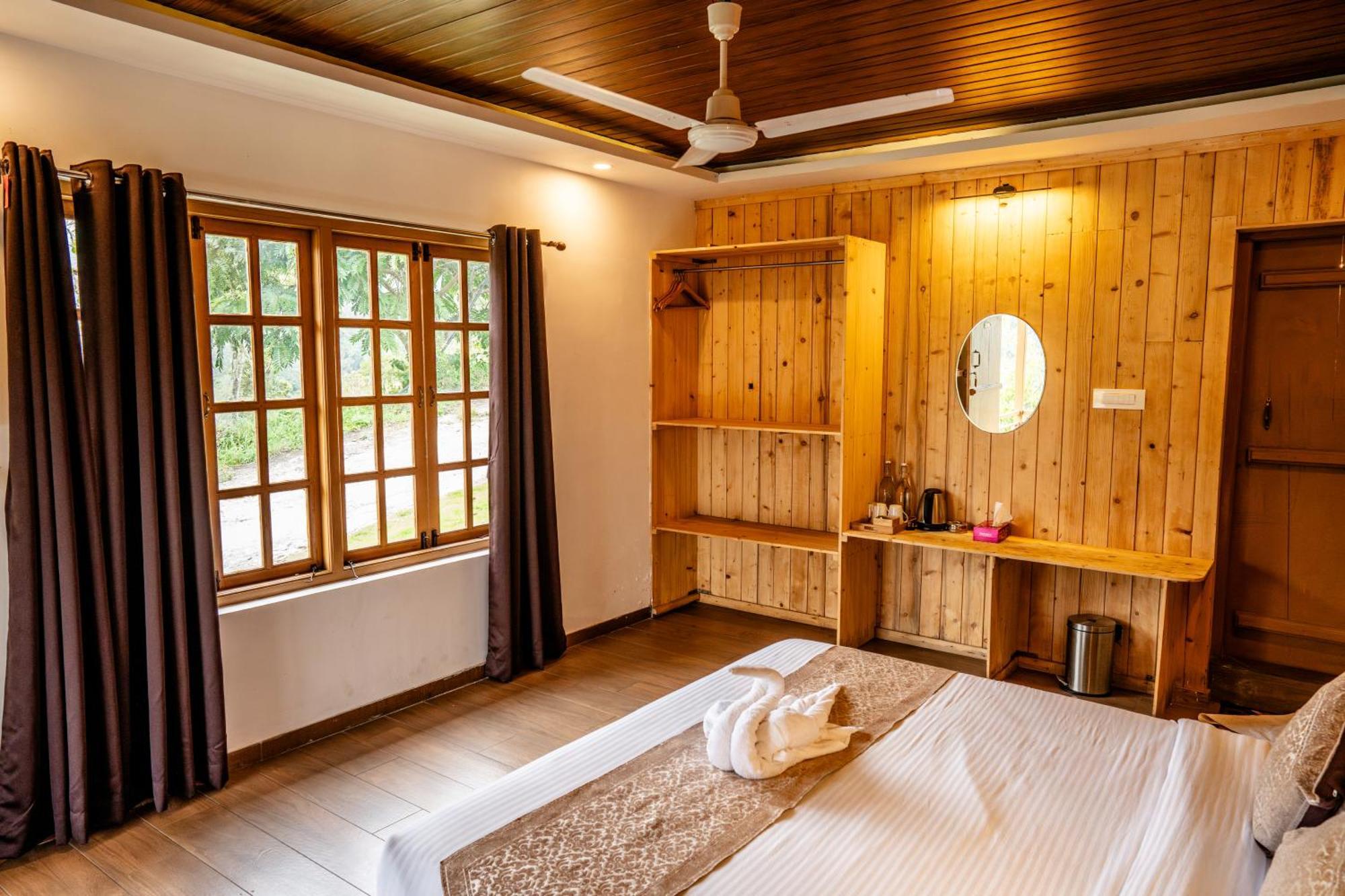 Luxury Valley View Twin Cottage Private Pool