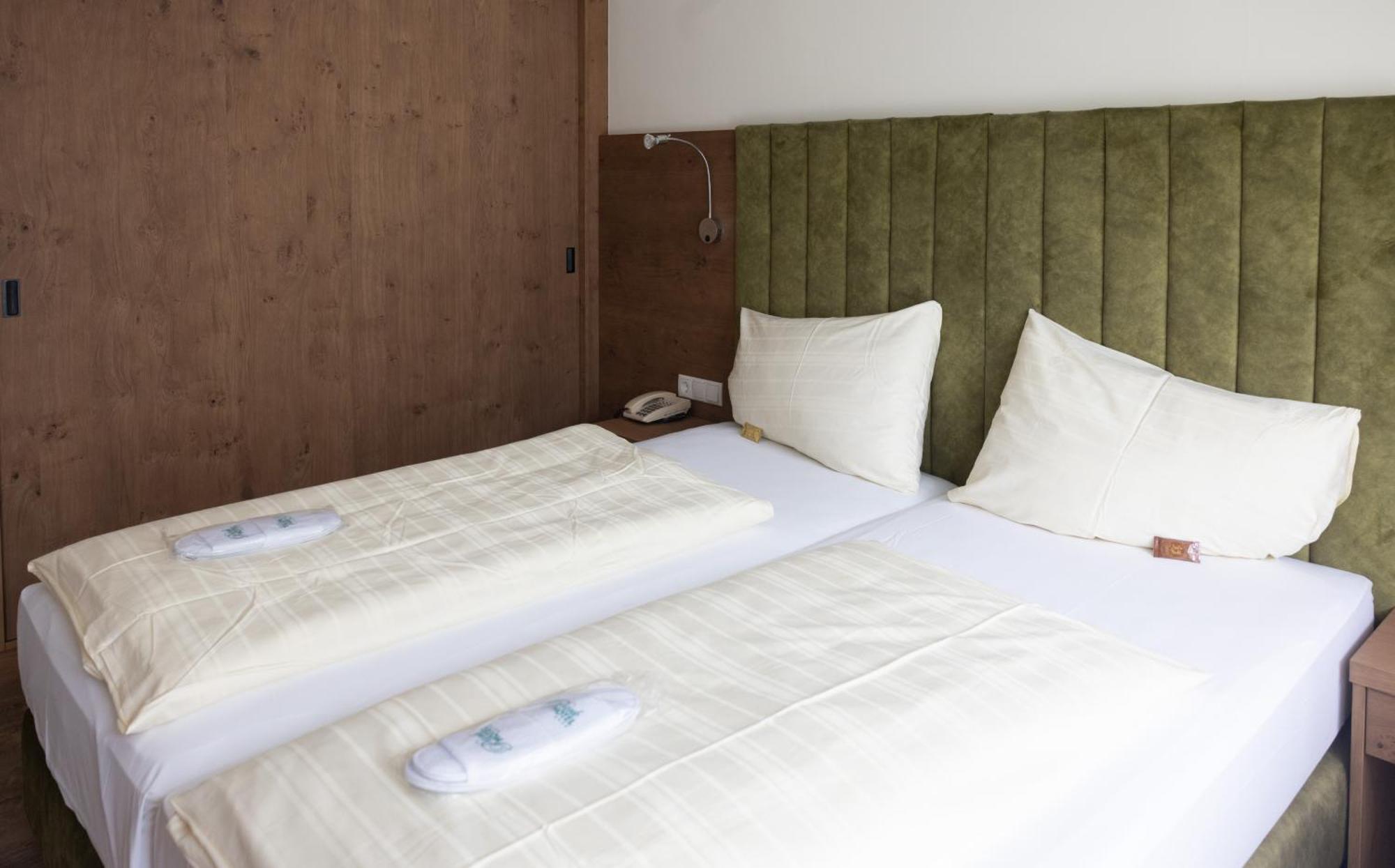 Standard Double Room,1629389323:JPEG