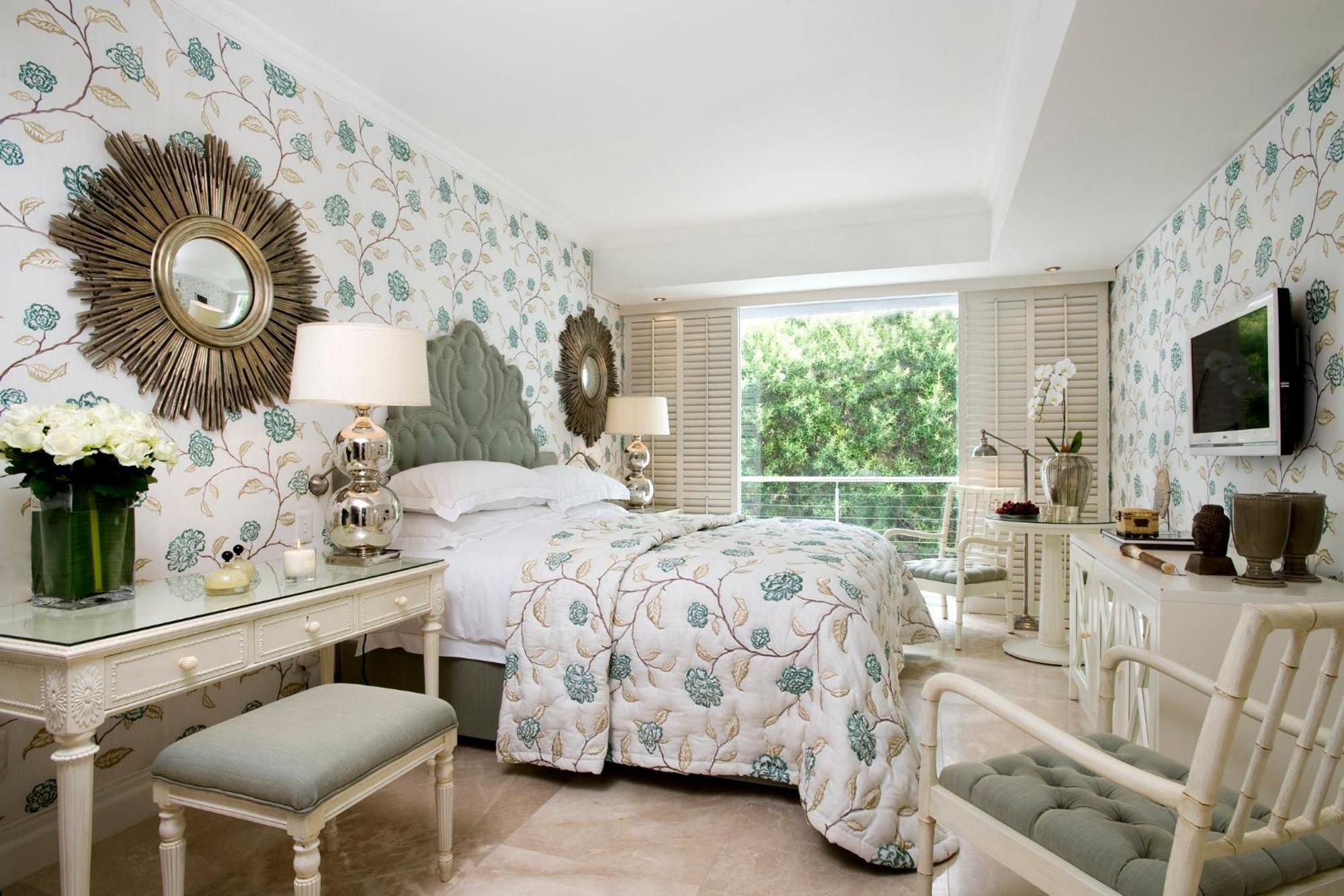 Deluxe Room,1629887714:JPEG