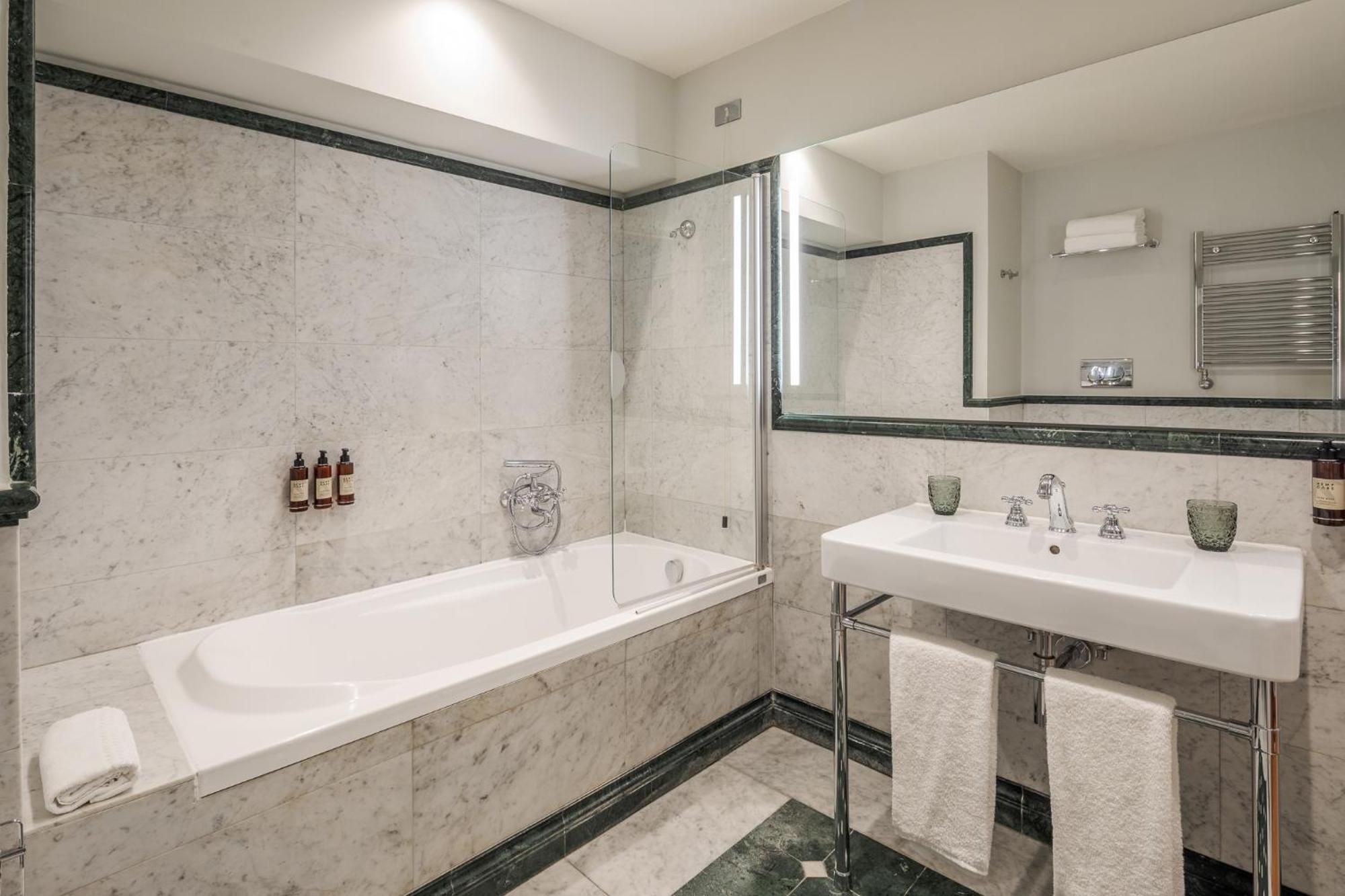 Executive Triple Room