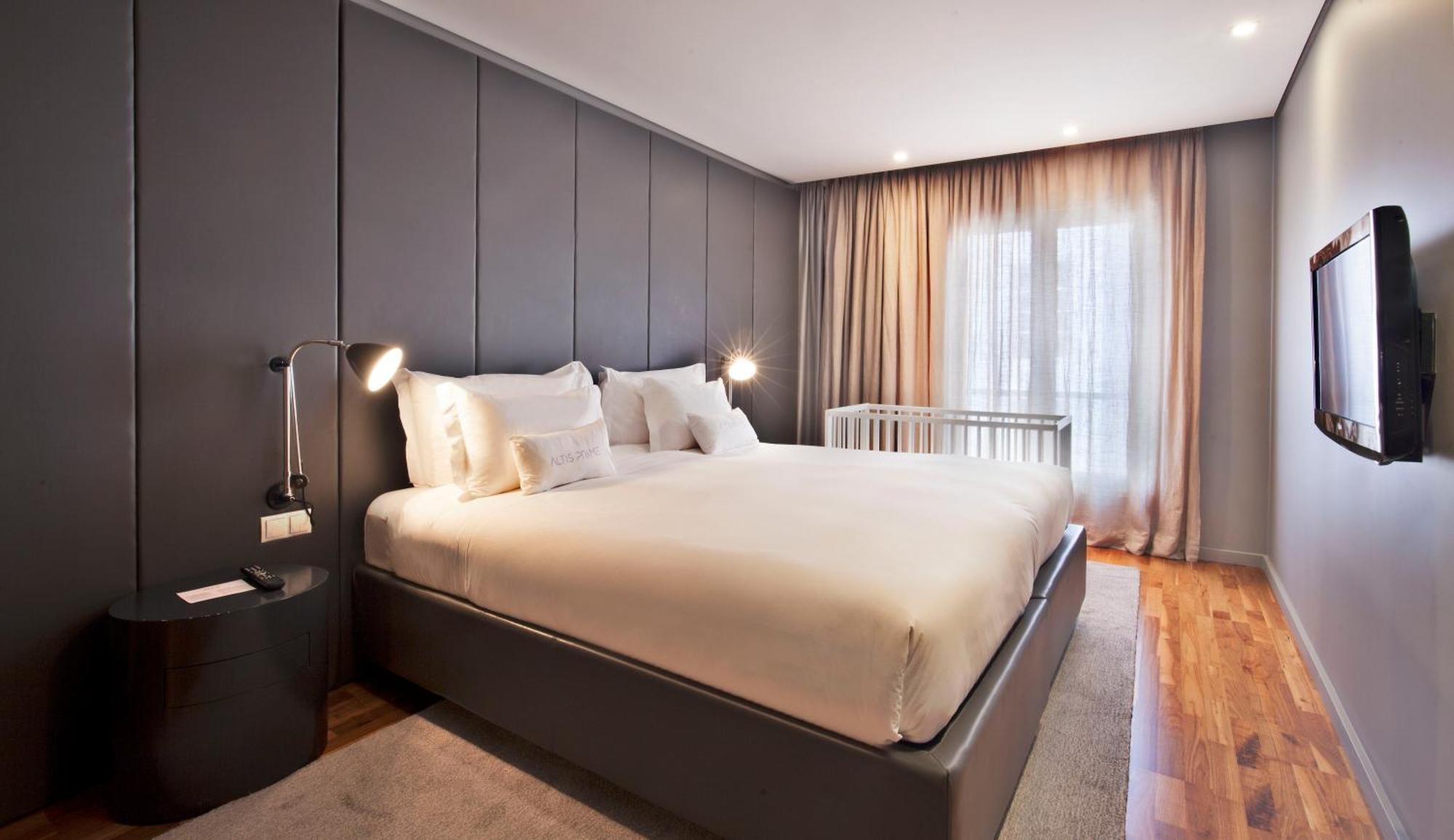 Two-Bedroom Apartment,1630868764:JPEG
