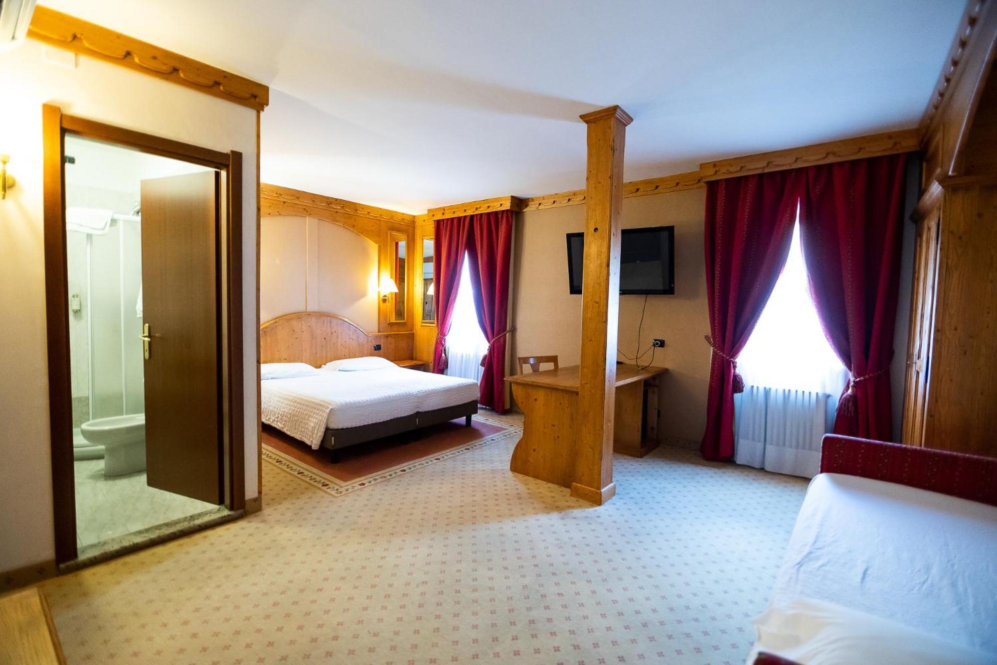 Comfort Triple Room