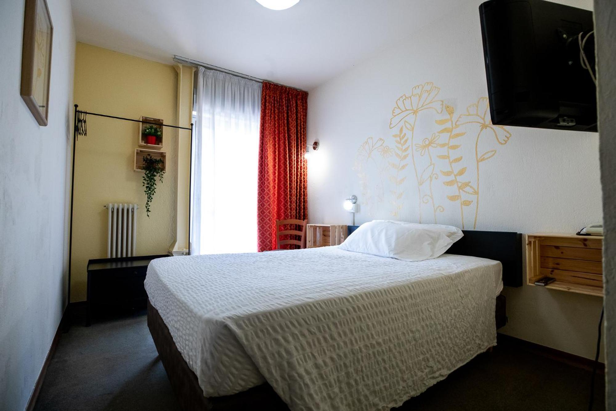 Small Double Room