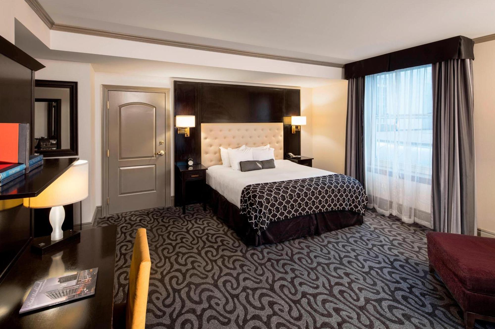 Standard King Room