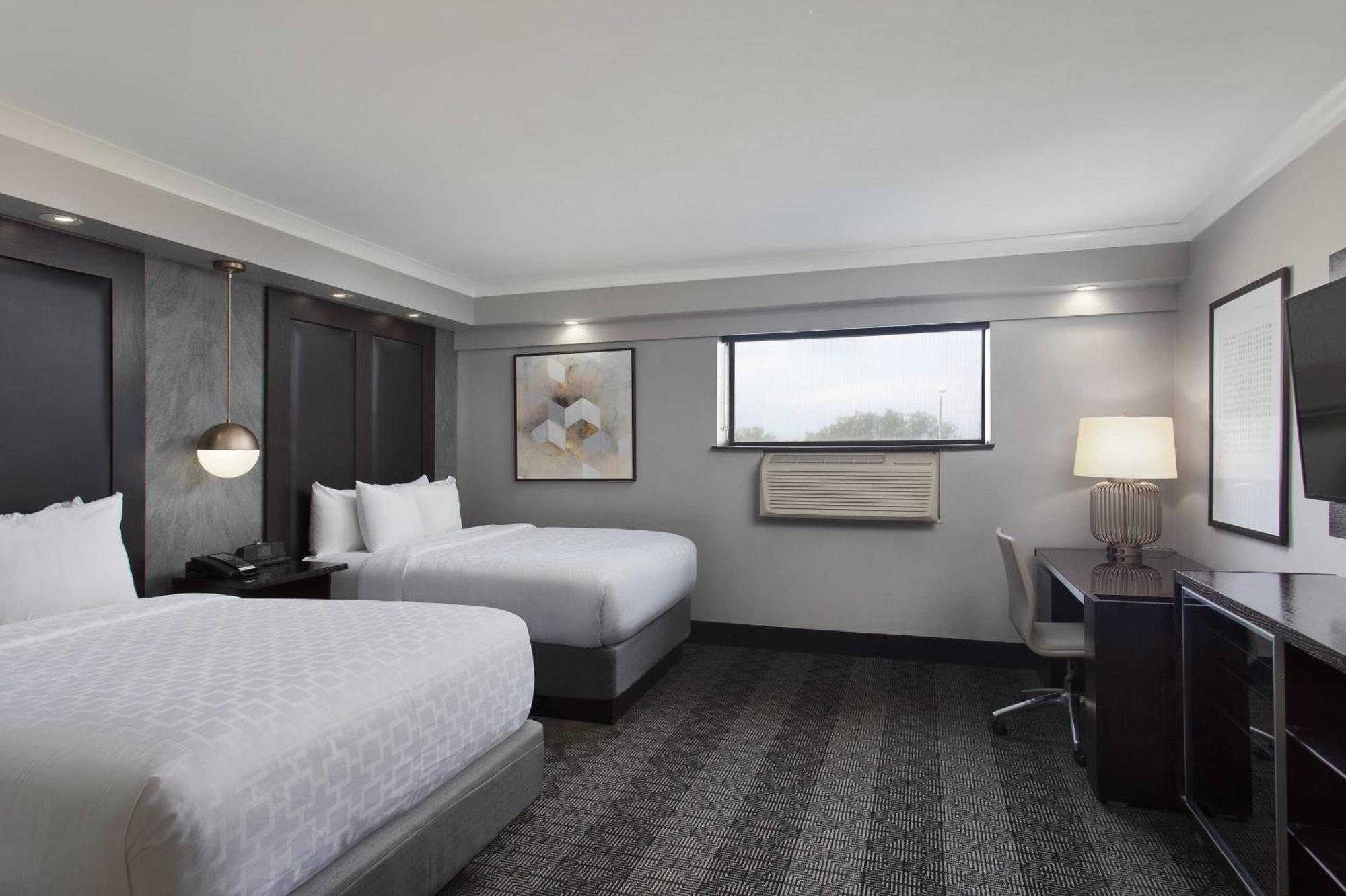 Double Room Two Double Beds Non-Smoking