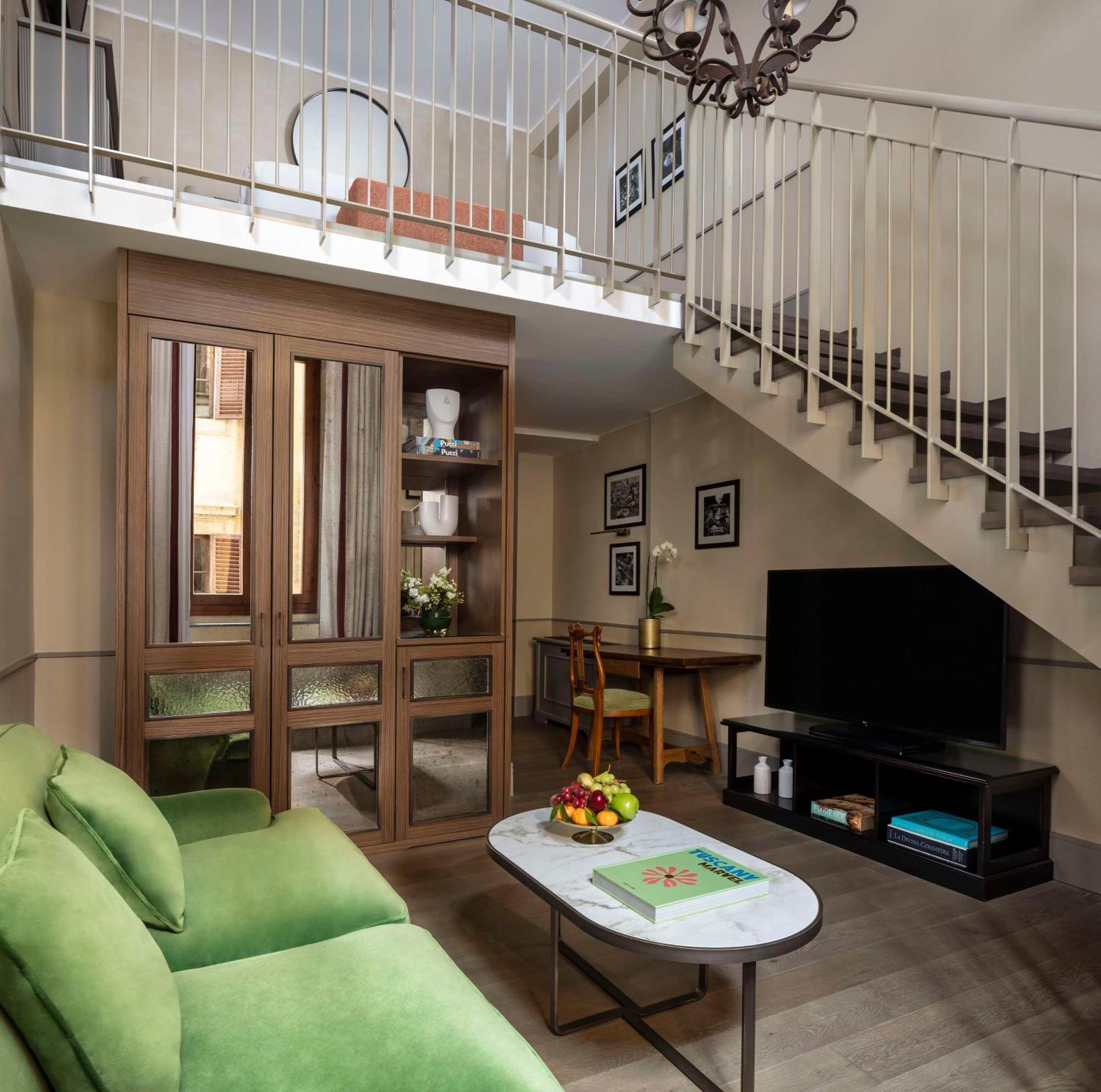 Junior Suite,1632206643:JPEG