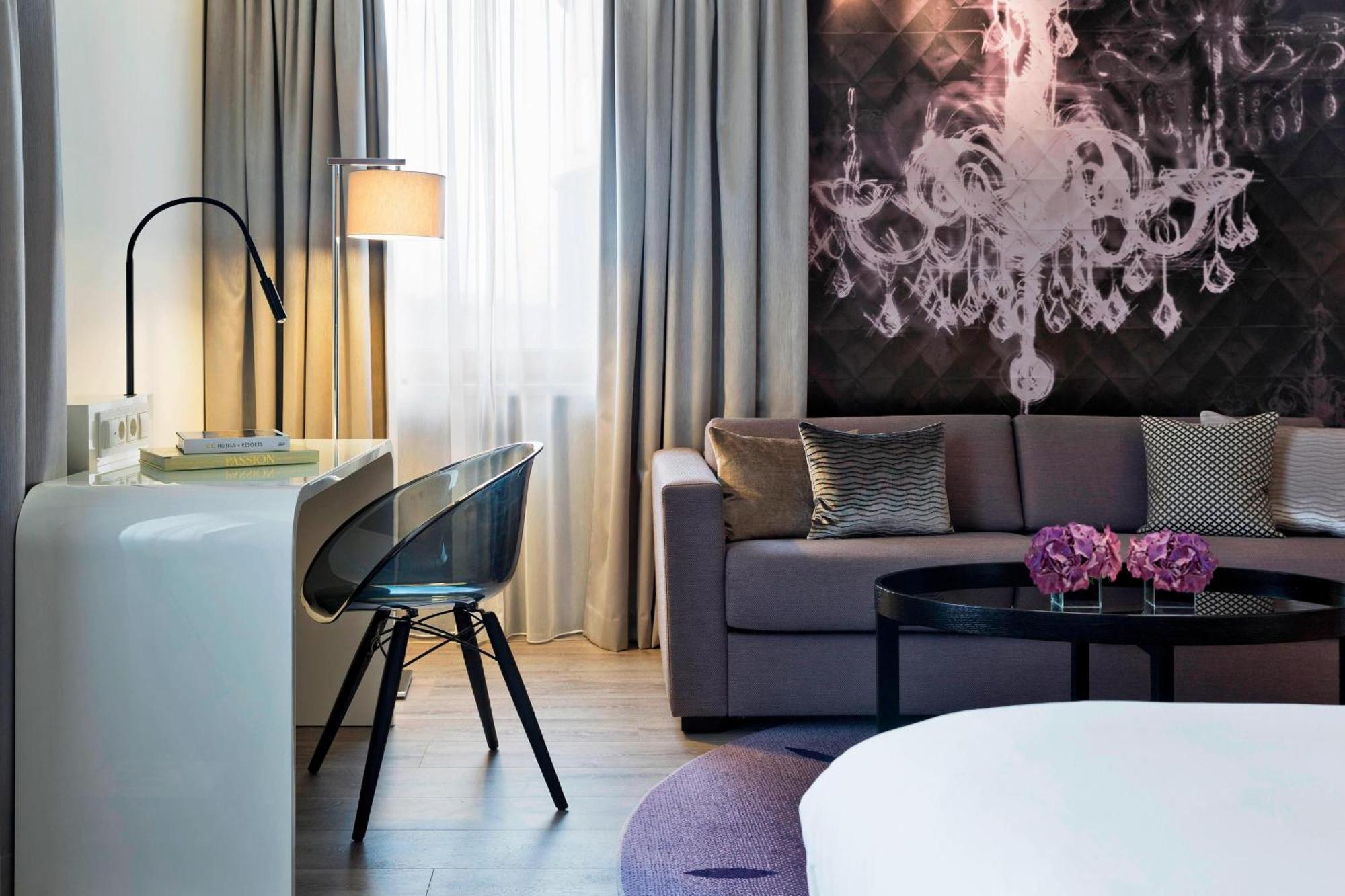 Junior King Suite