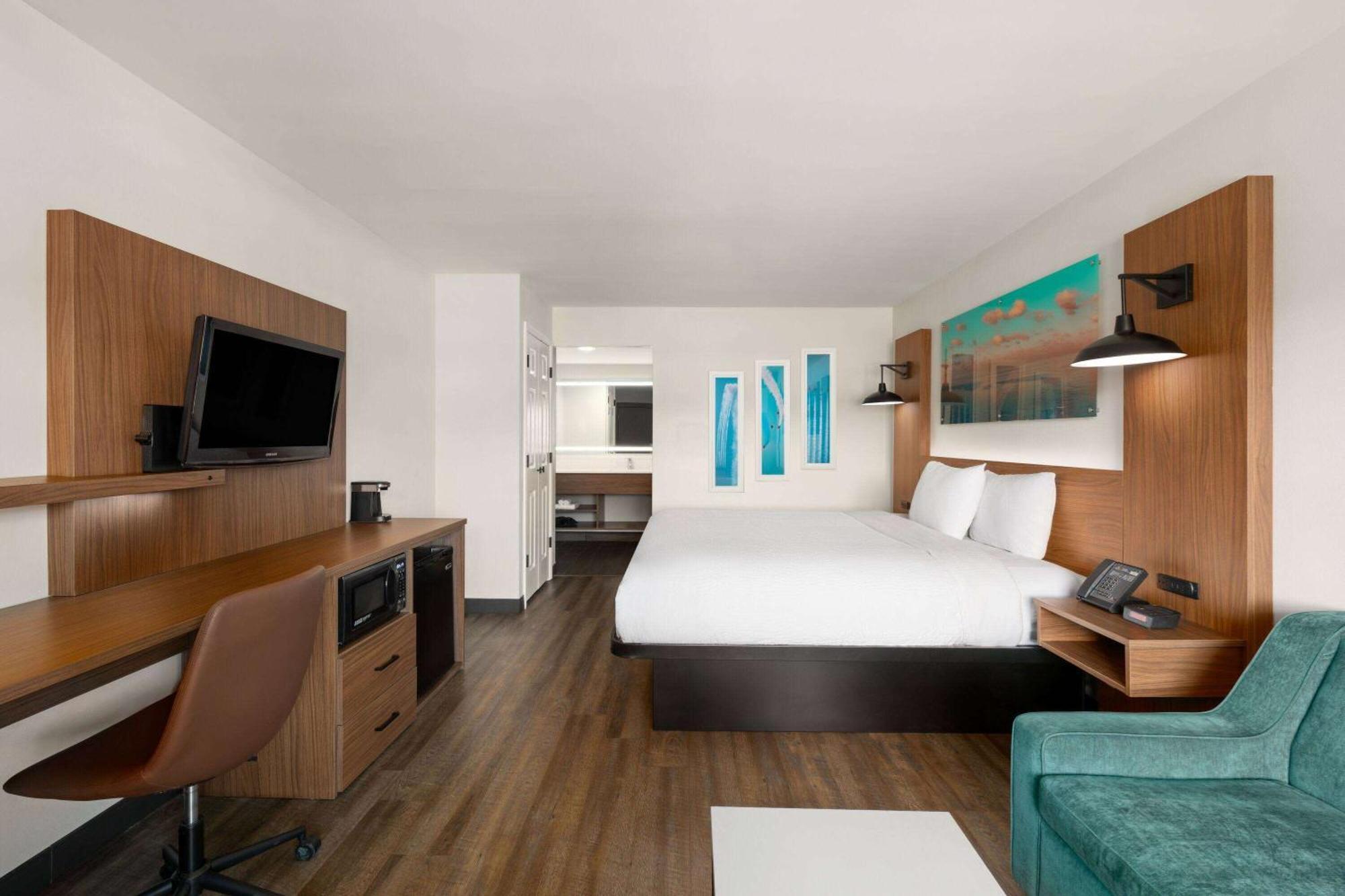 Executive King Room