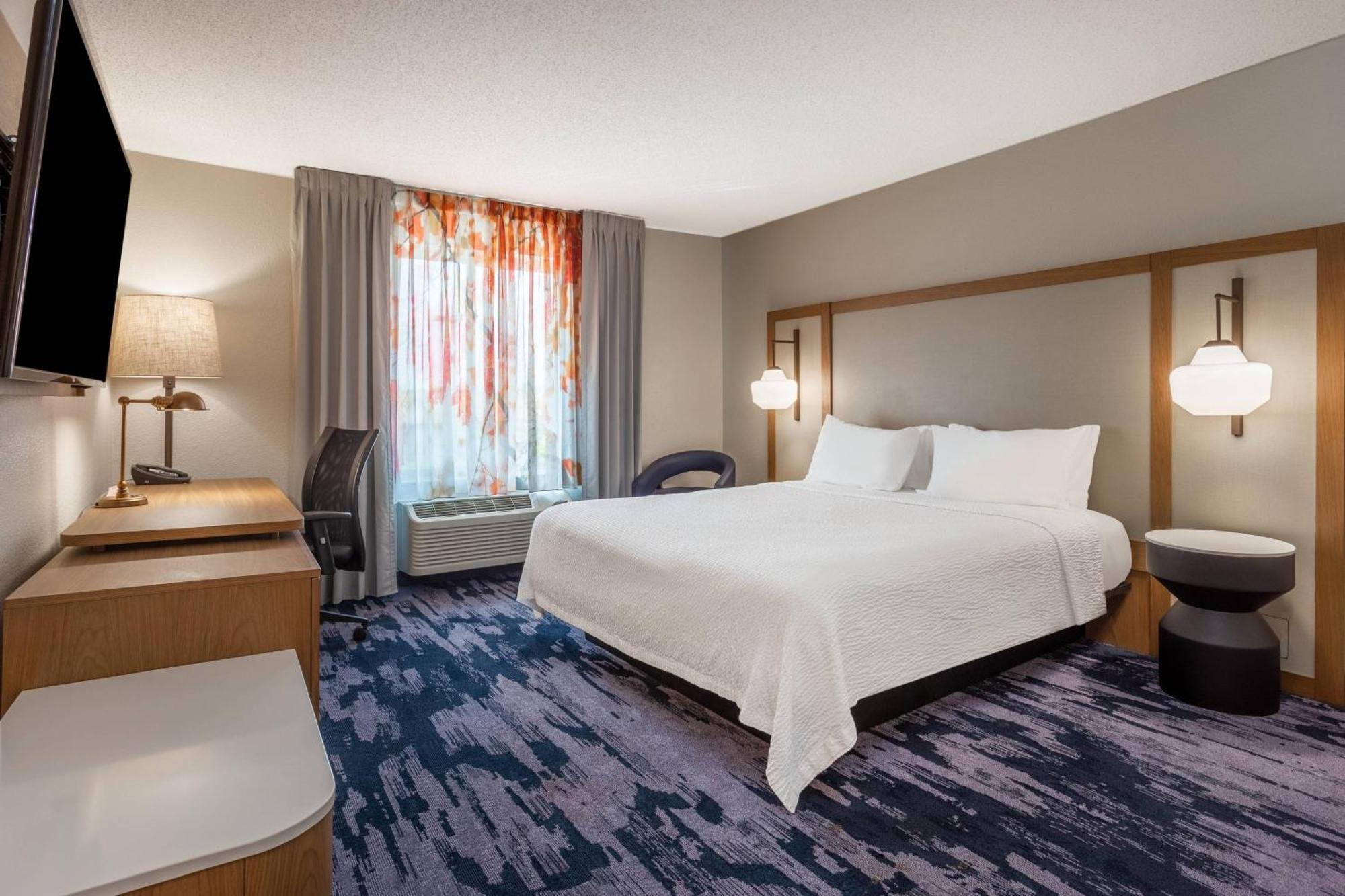 King Room Hearing Accessible