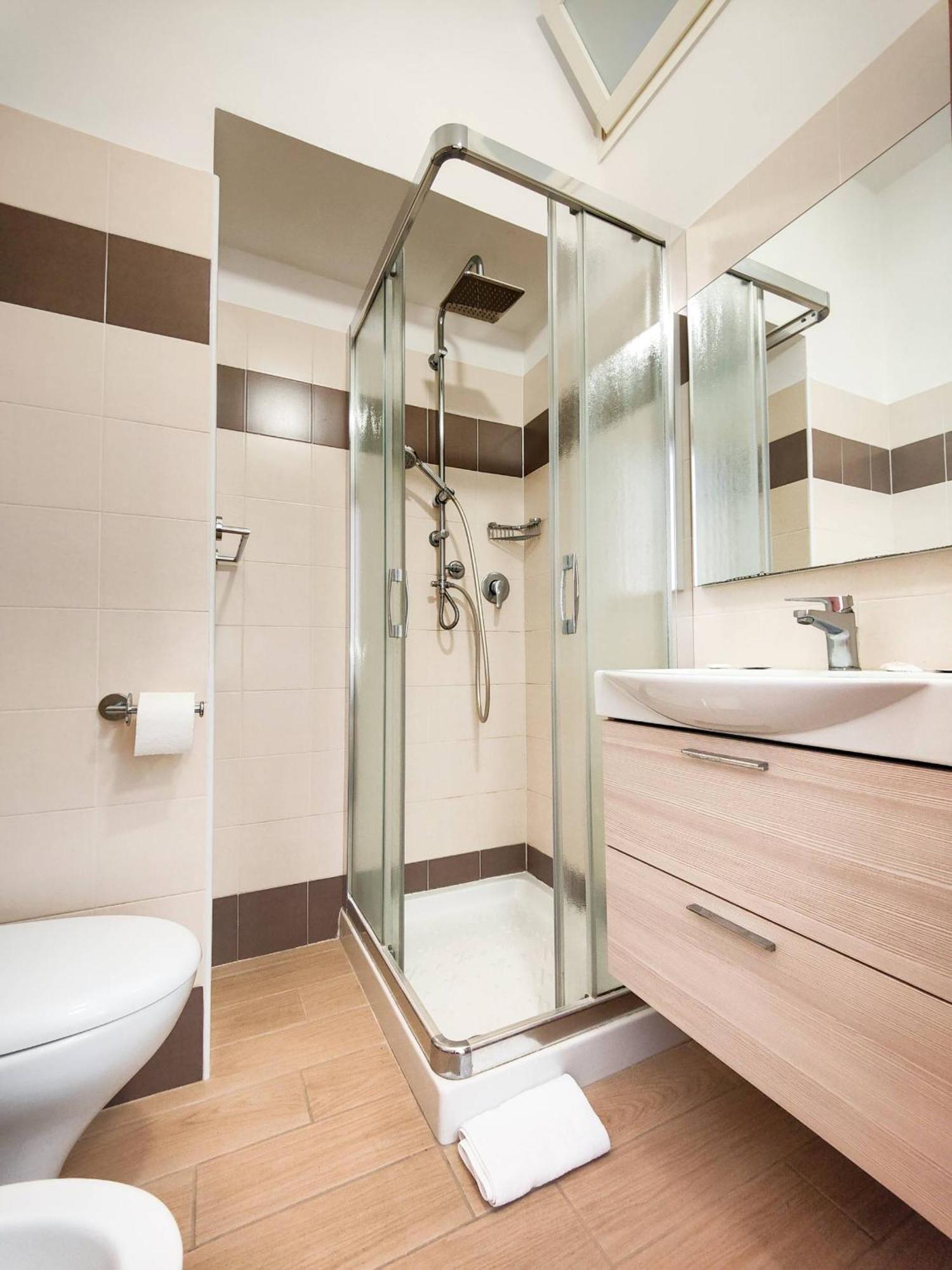 Double Room,1634317203:JPEG