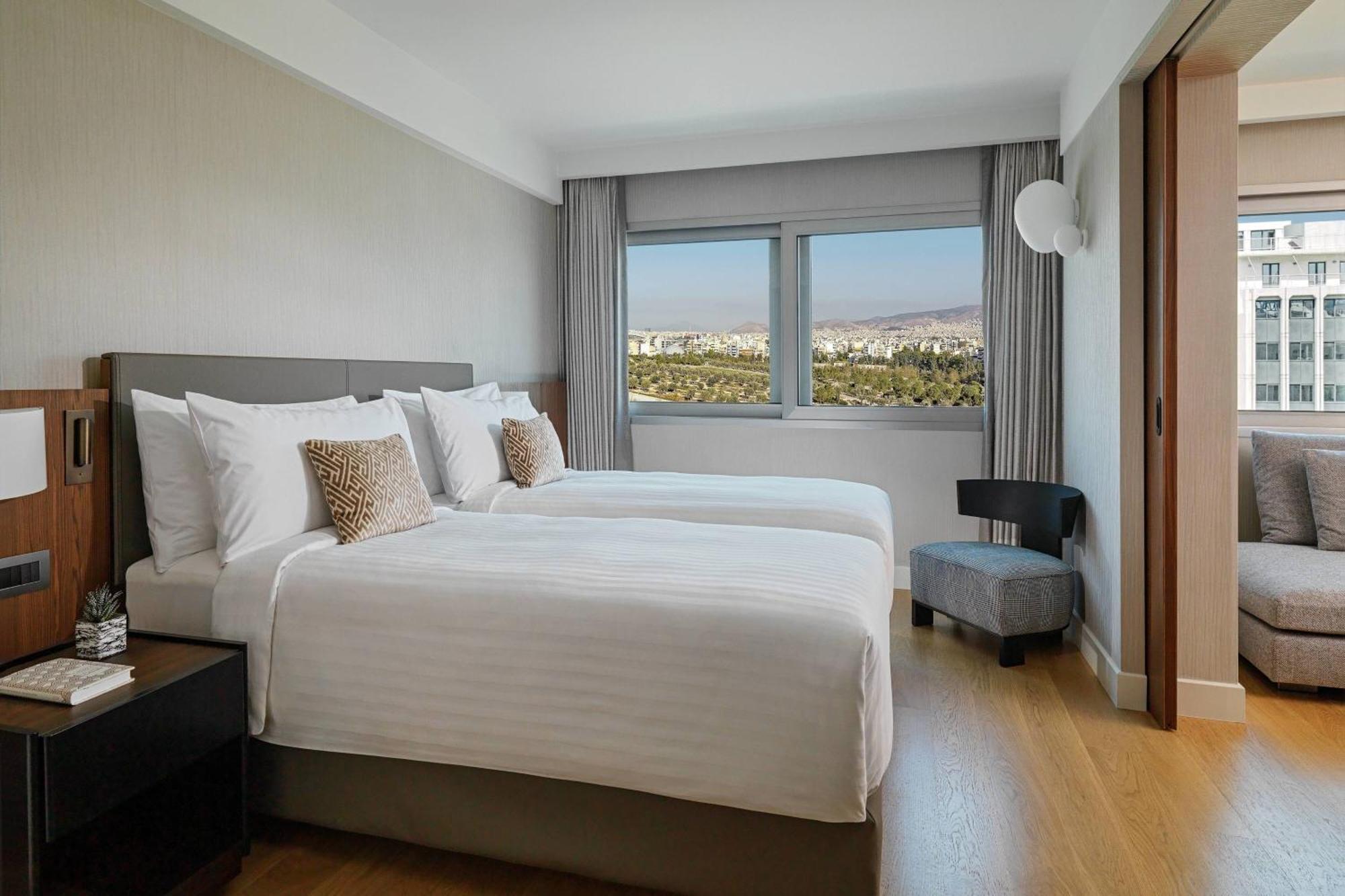 Corner Suite Twin Beds City or Park View