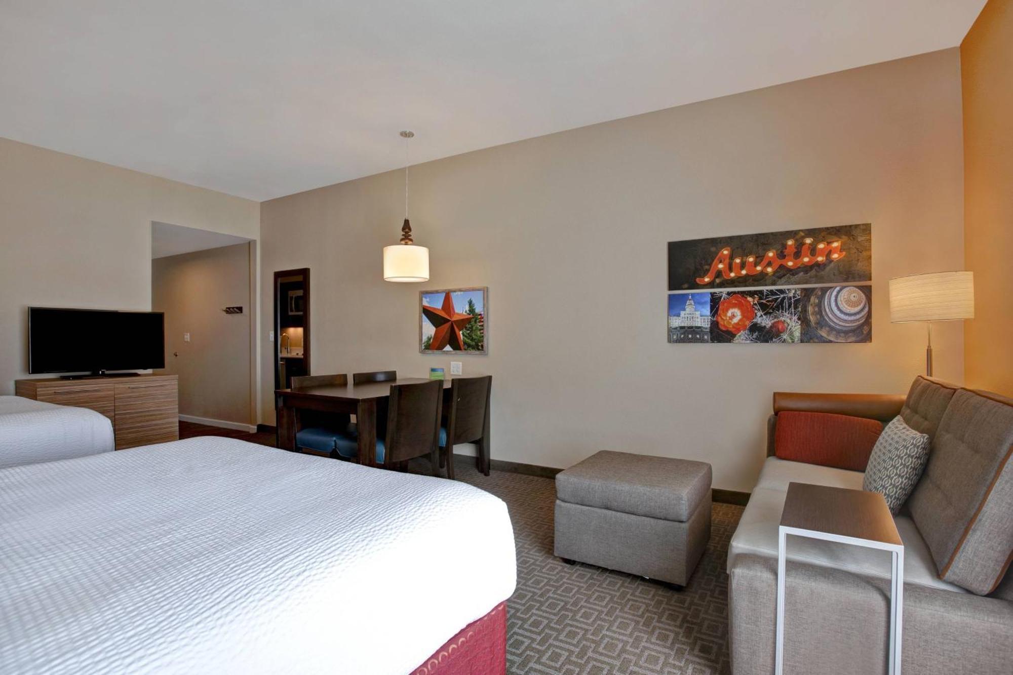 Queen Room with Two Queen Beds and Sofa Bed