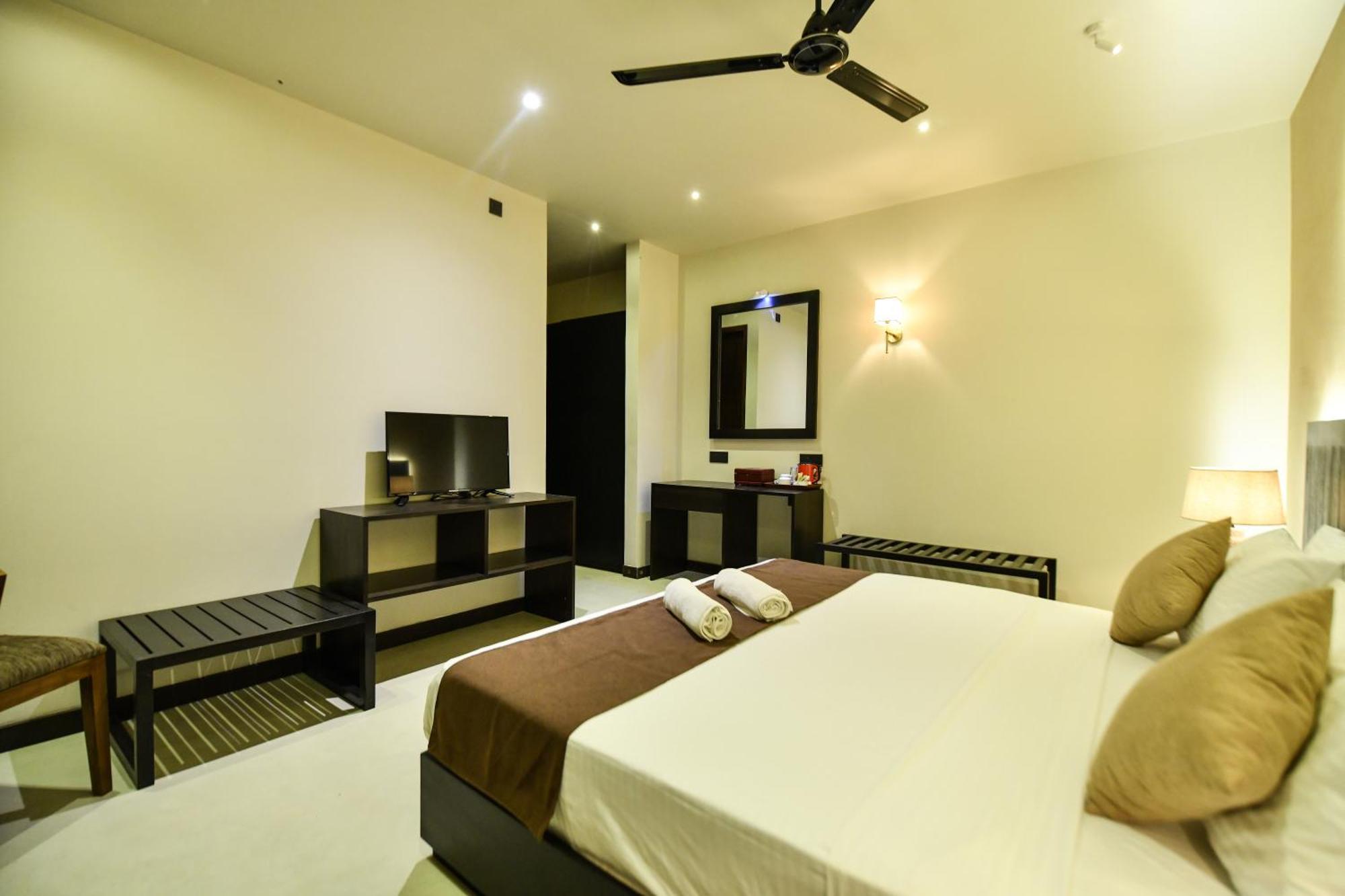 Double Room,1661145097:JPEG