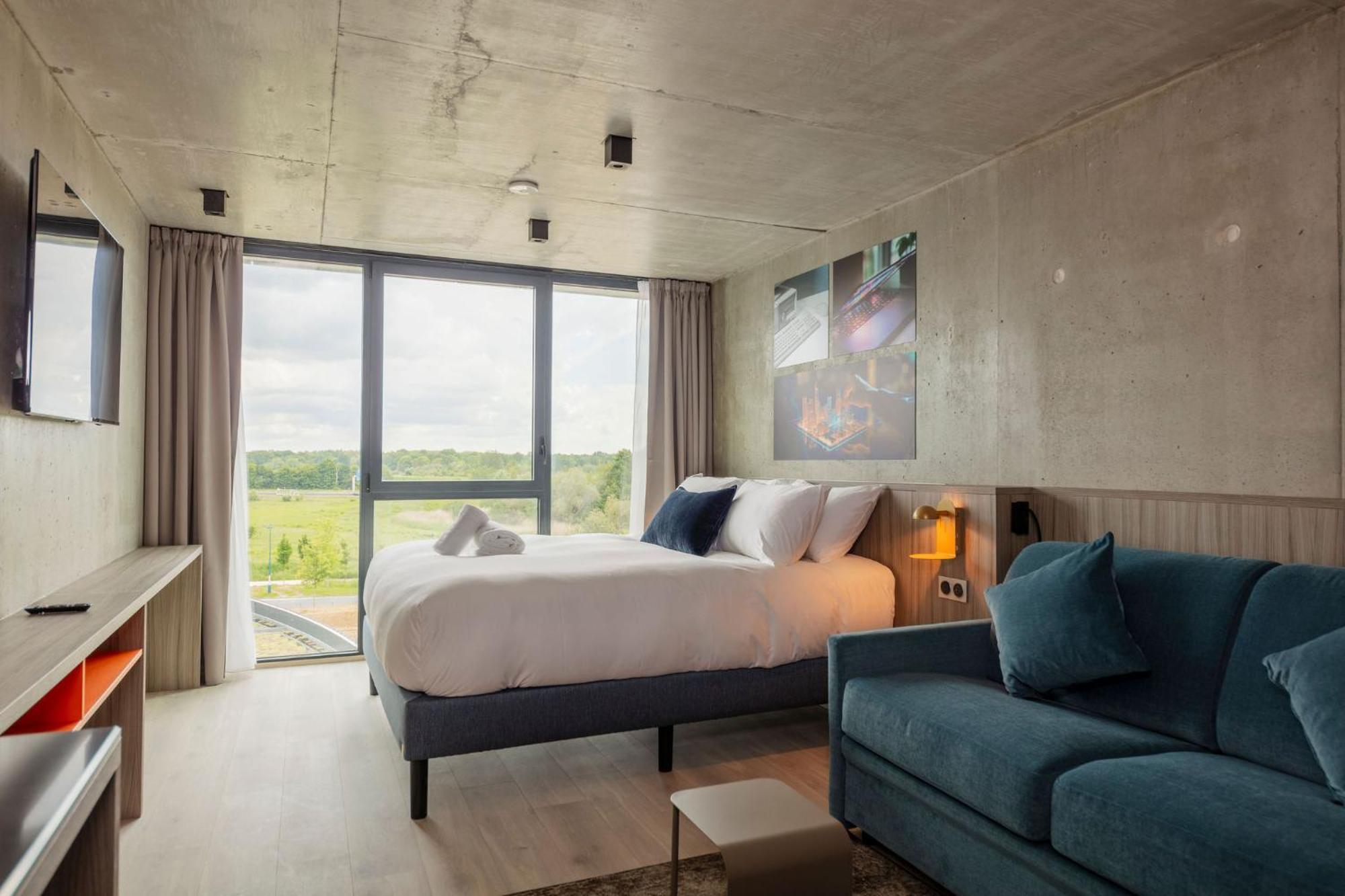 Club Double or Twin Room,1653210244:JPEG