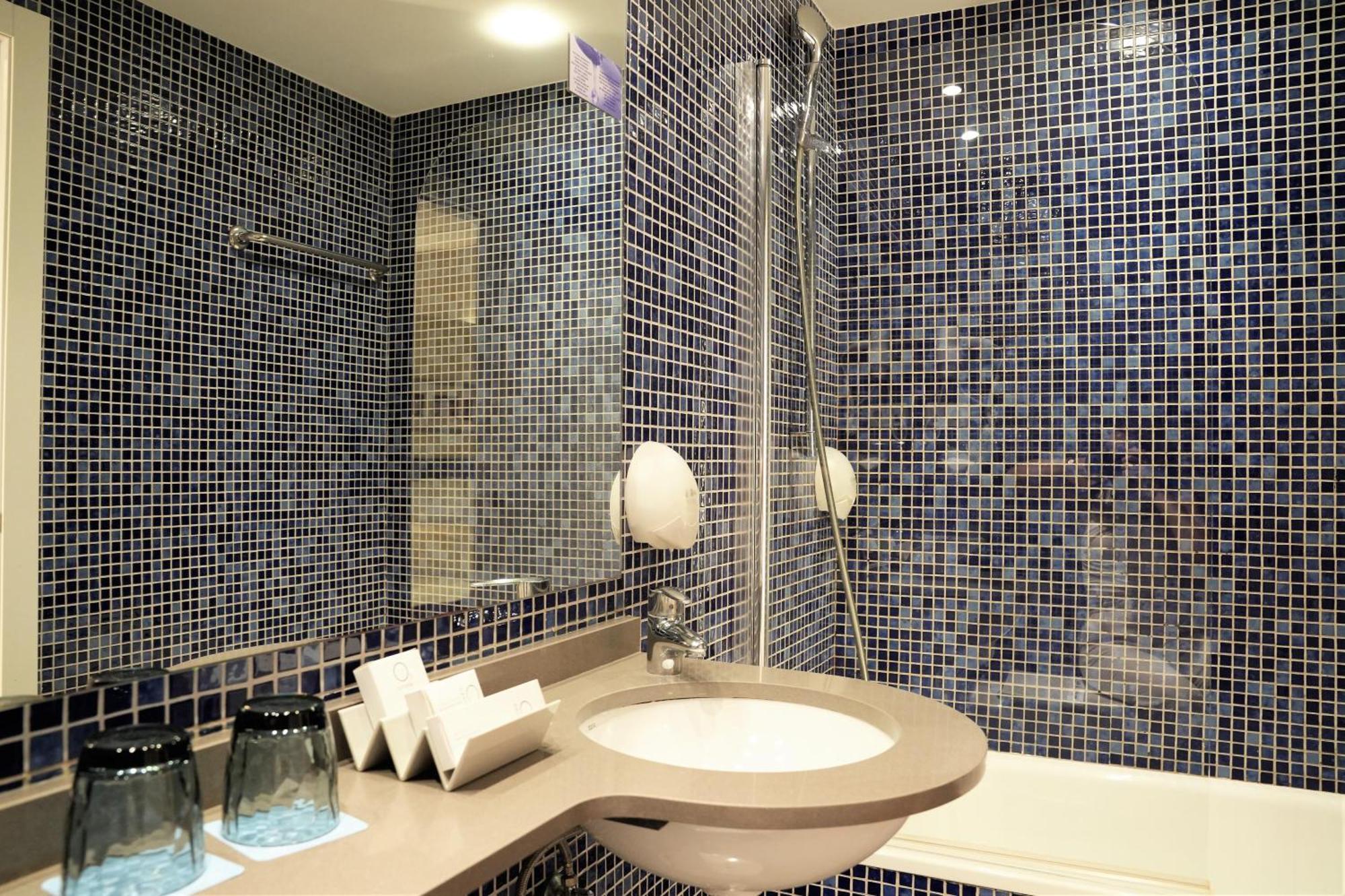 Standard Double Room (2 Adults)