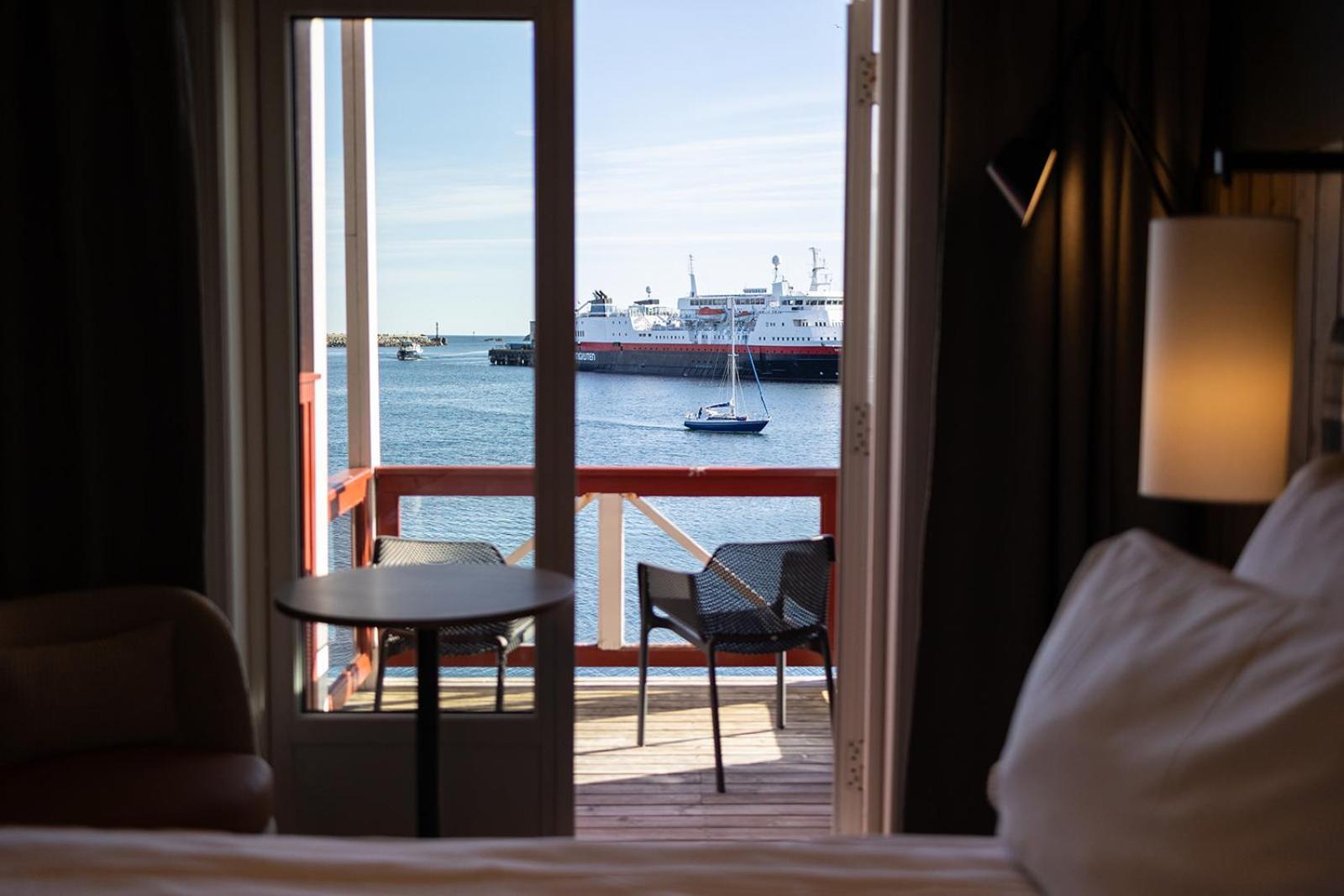 Superior Twin Balcony