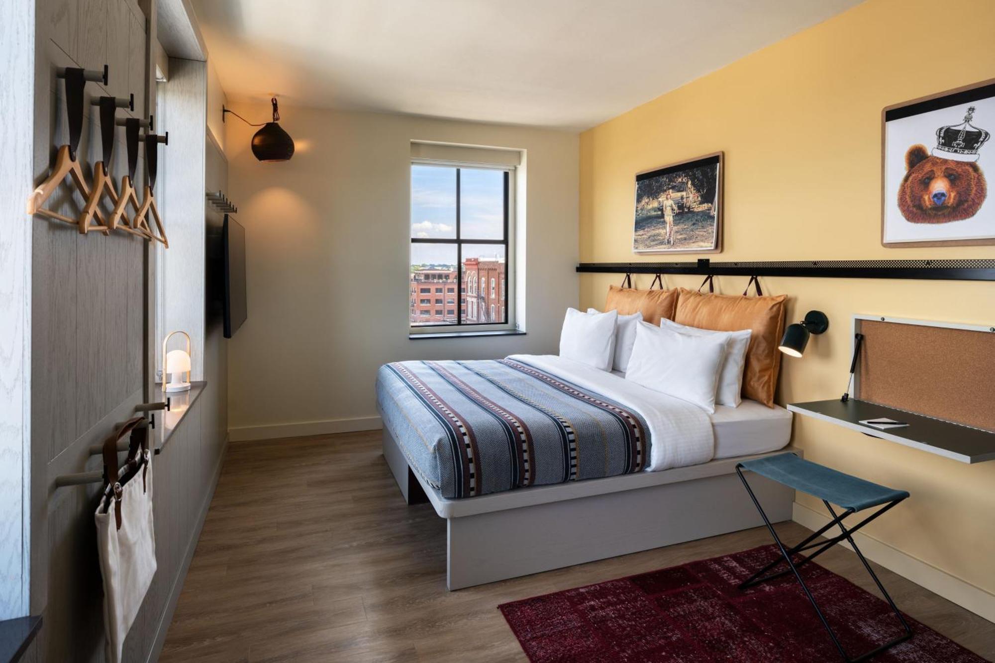 King Room
