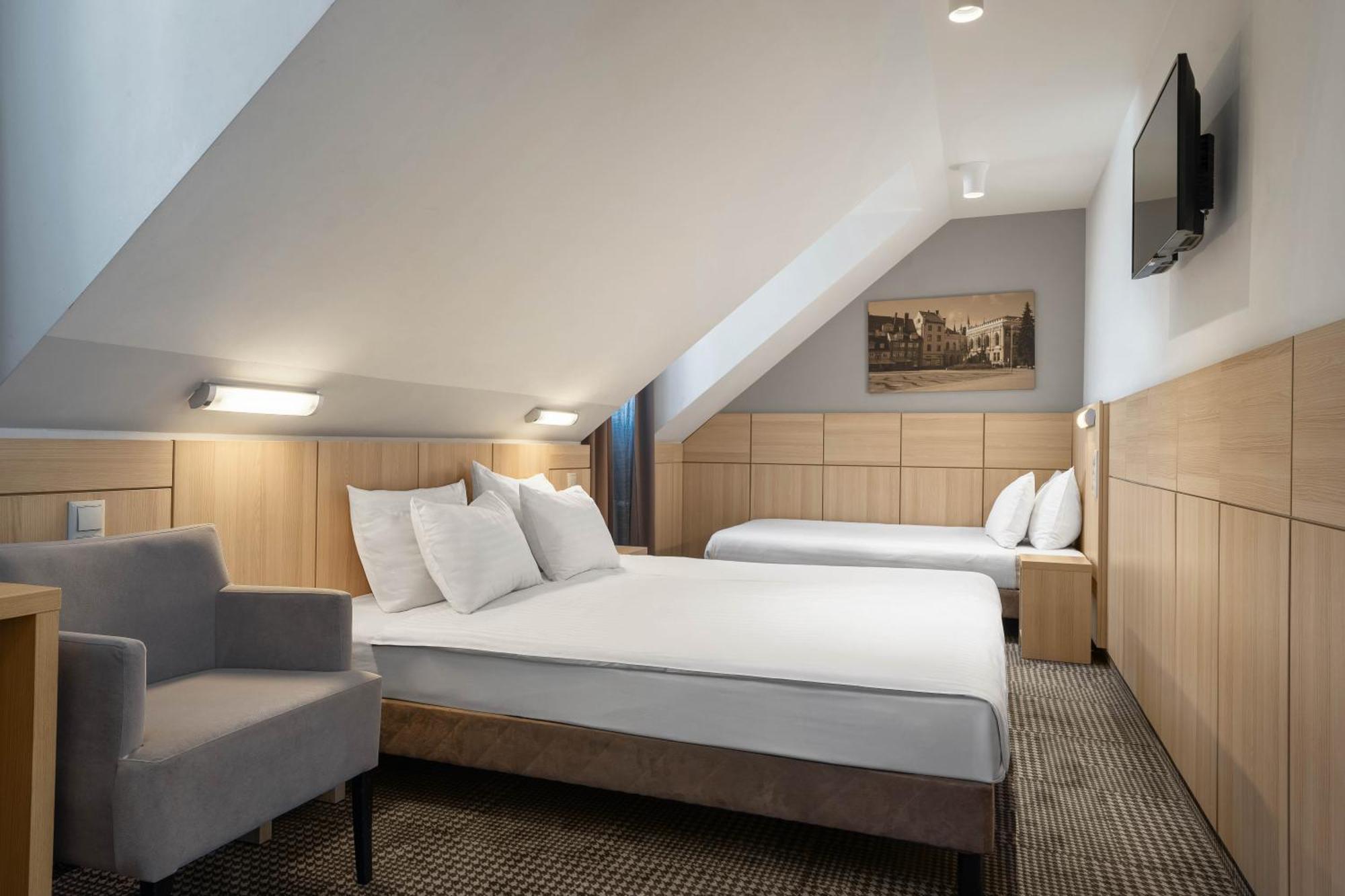 Standard Triple Room,1637726348:JPEG