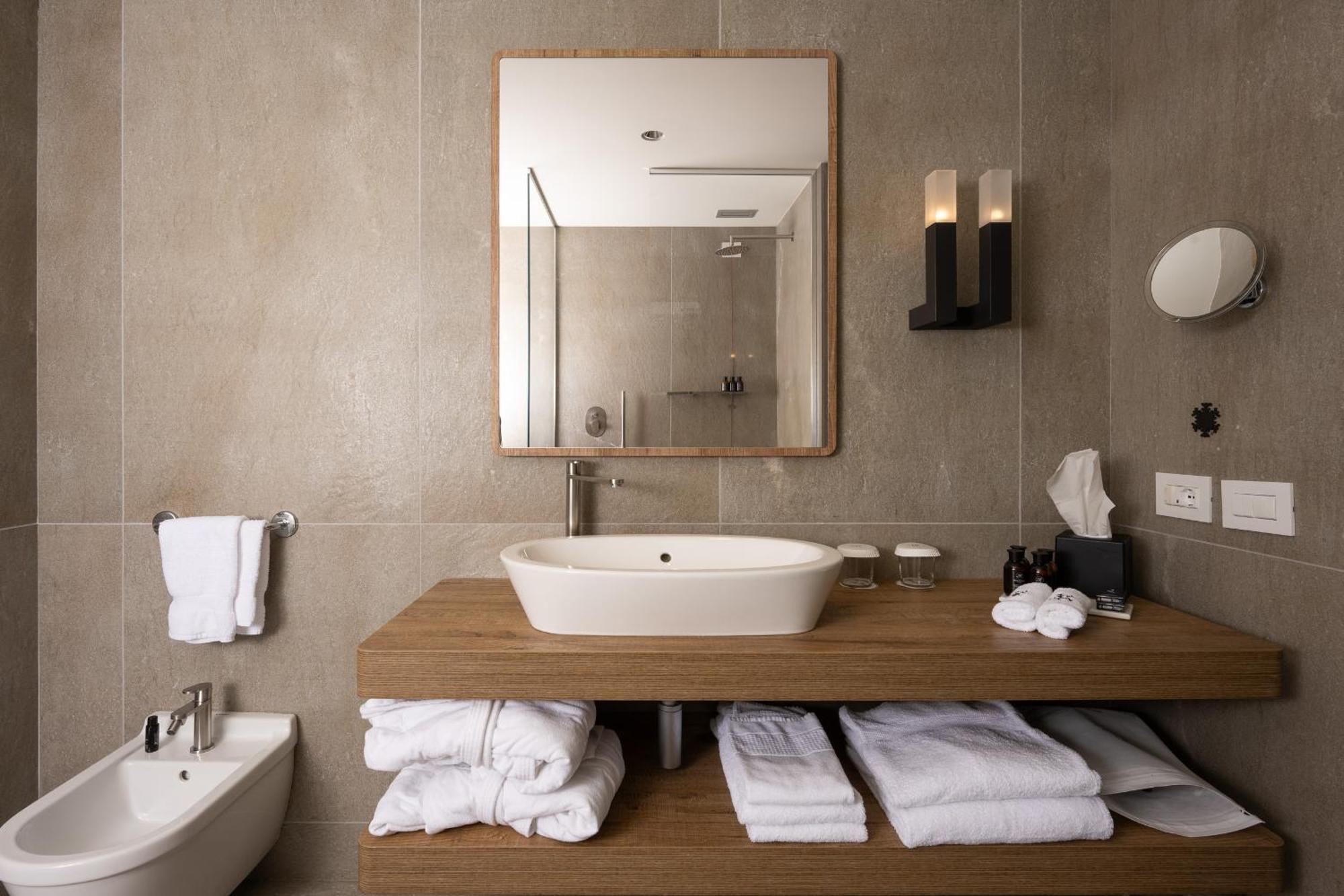 Double or Twin Comfort Room Mountain View