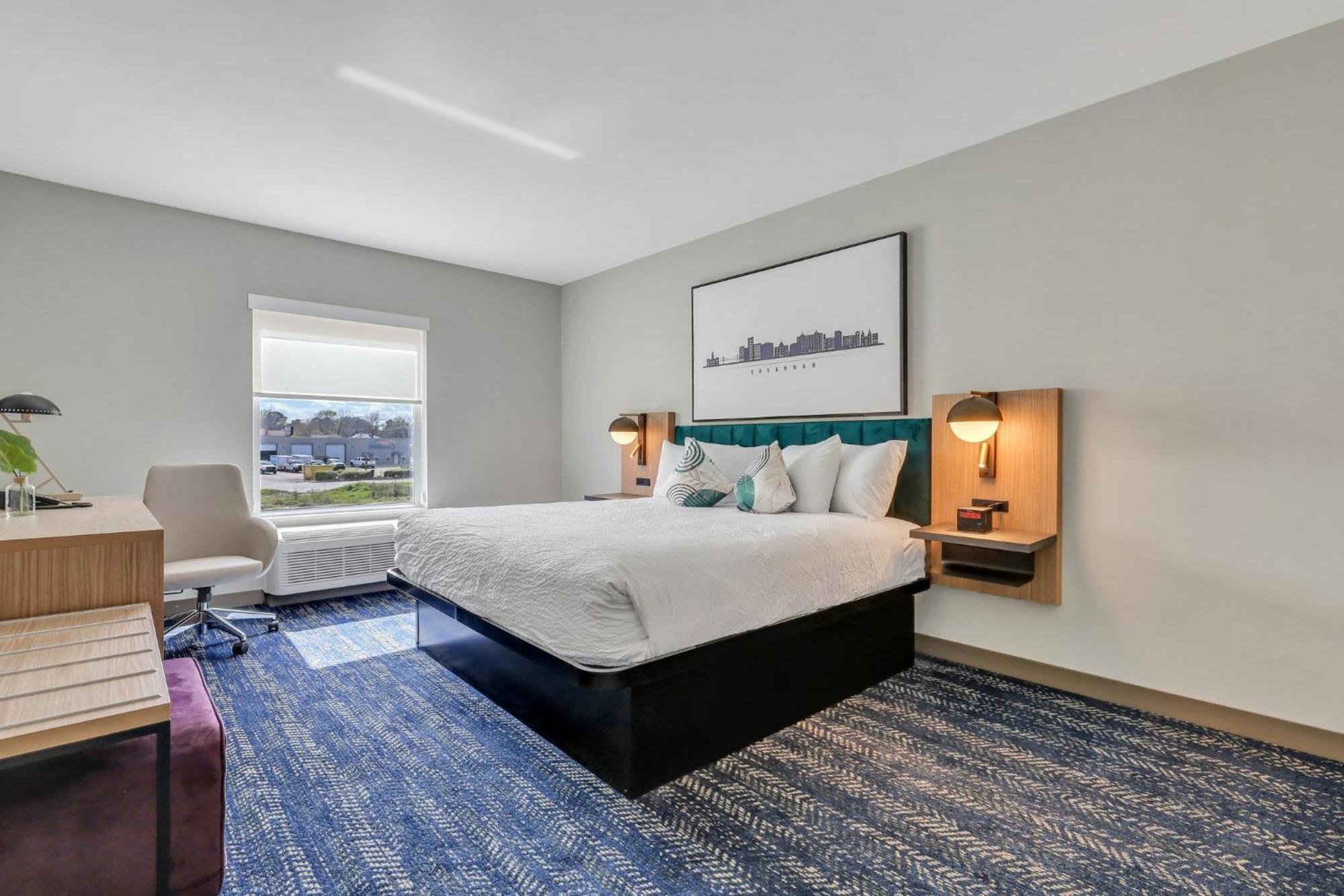Standard King Room