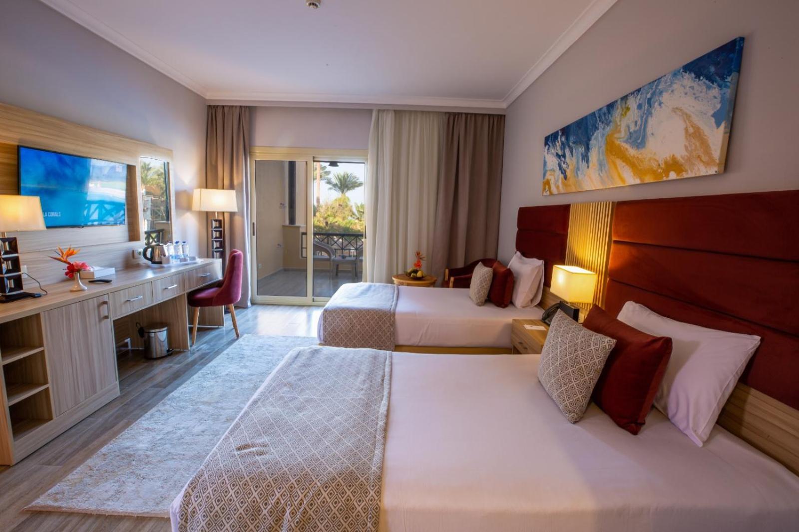 Quarto Duplo com Vista Jardim