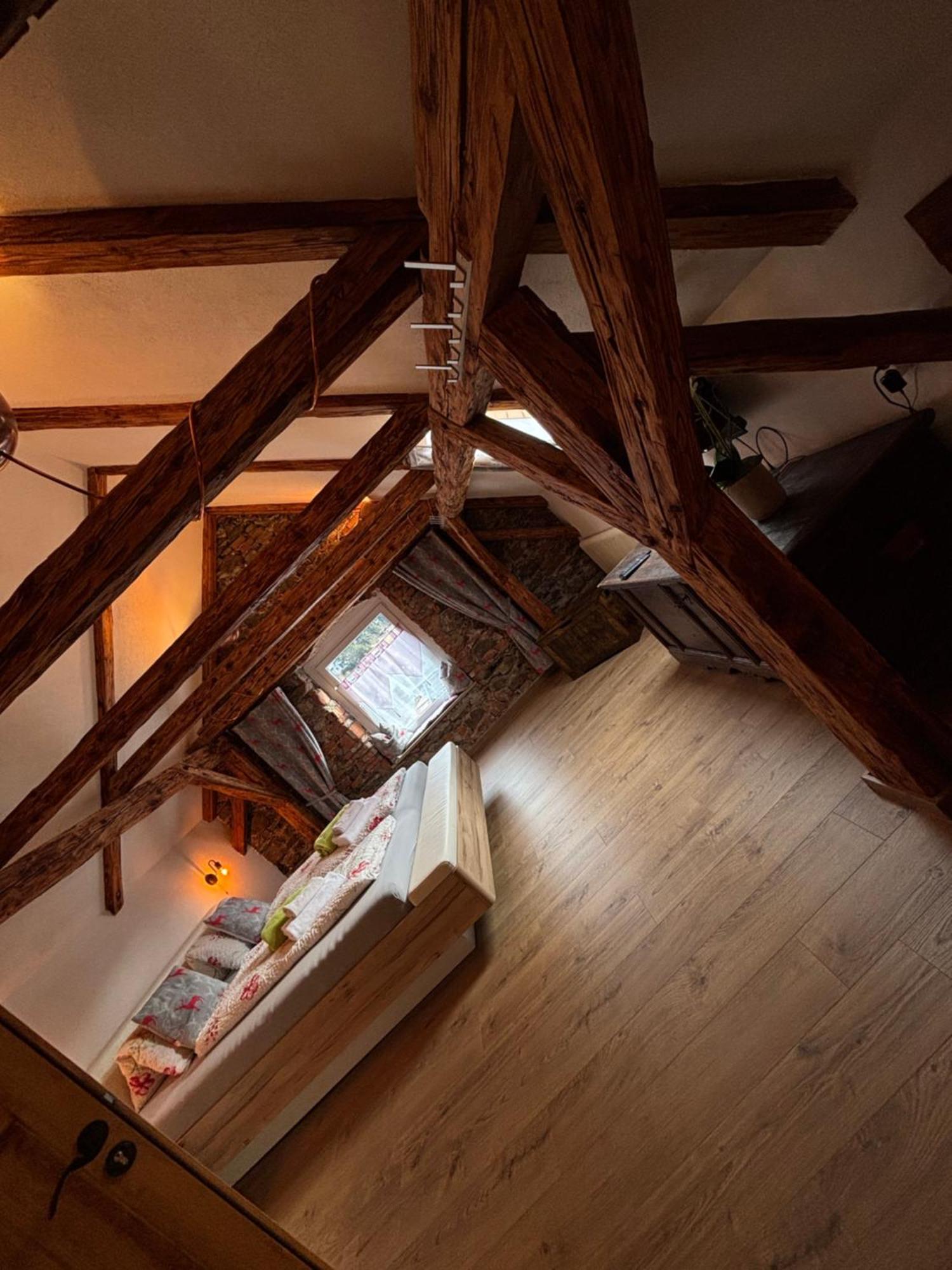 Apartment Split Level