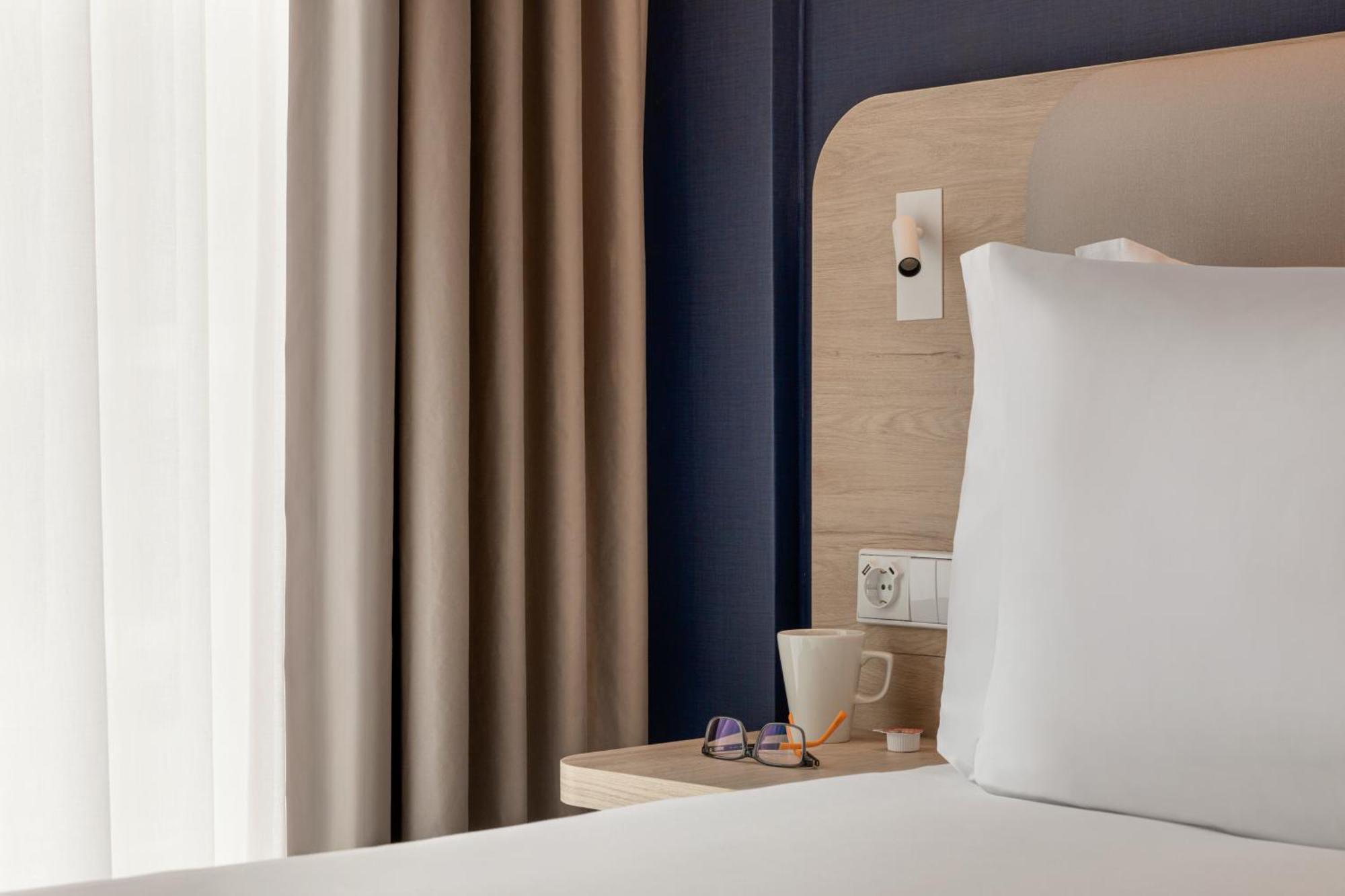 Habitación Estándar con cama grande - Desayuno gratuito
