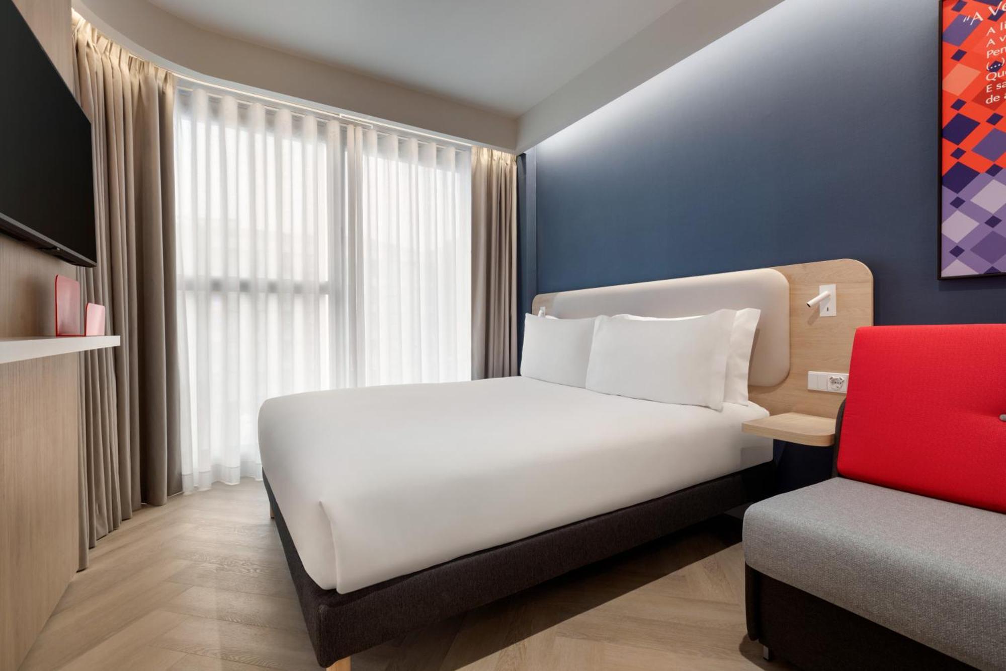 Habitación estándar con cama grande y sofá cama individual - Desayuno gratuito