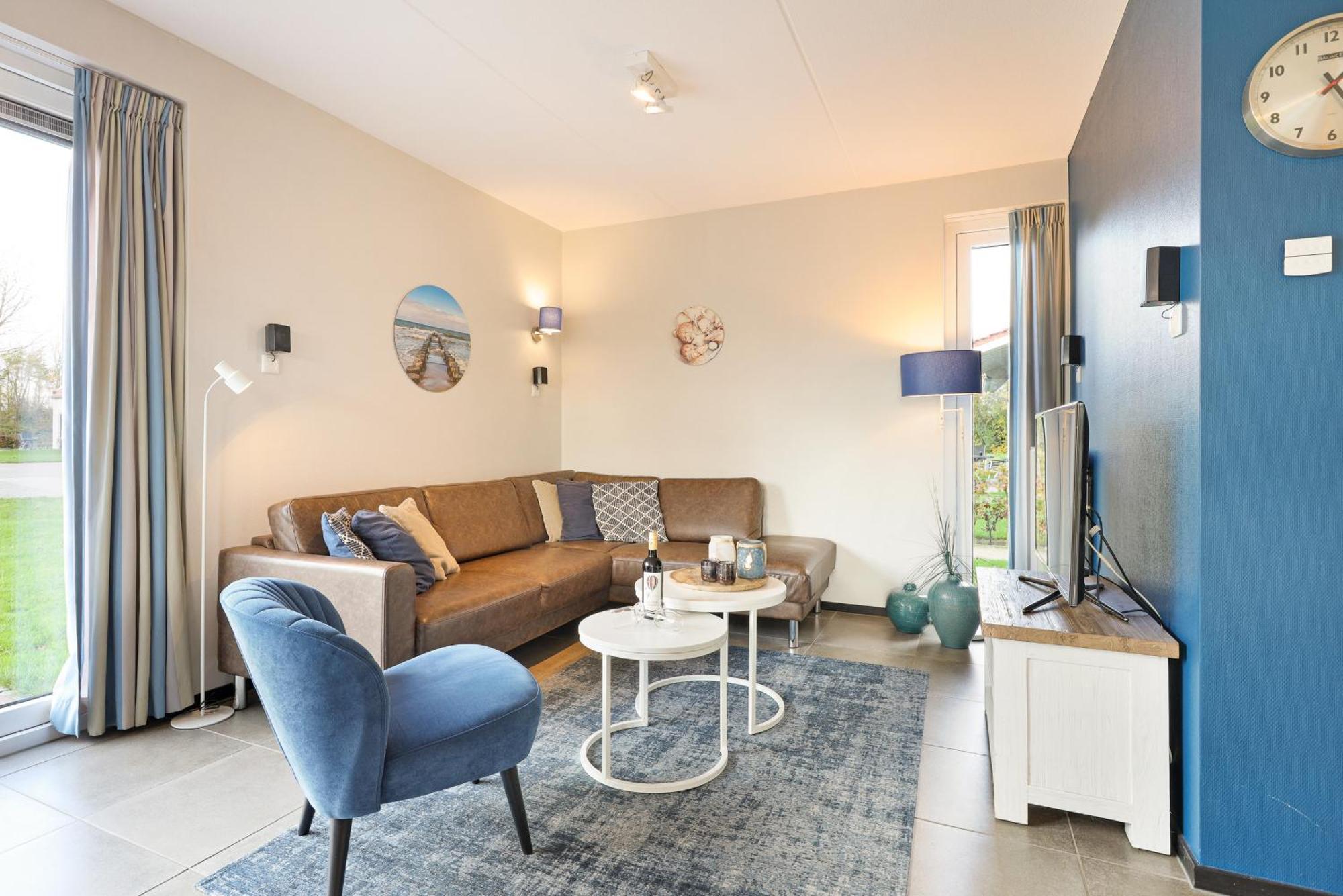 Three-Bedroom House,1639521954:JPEG