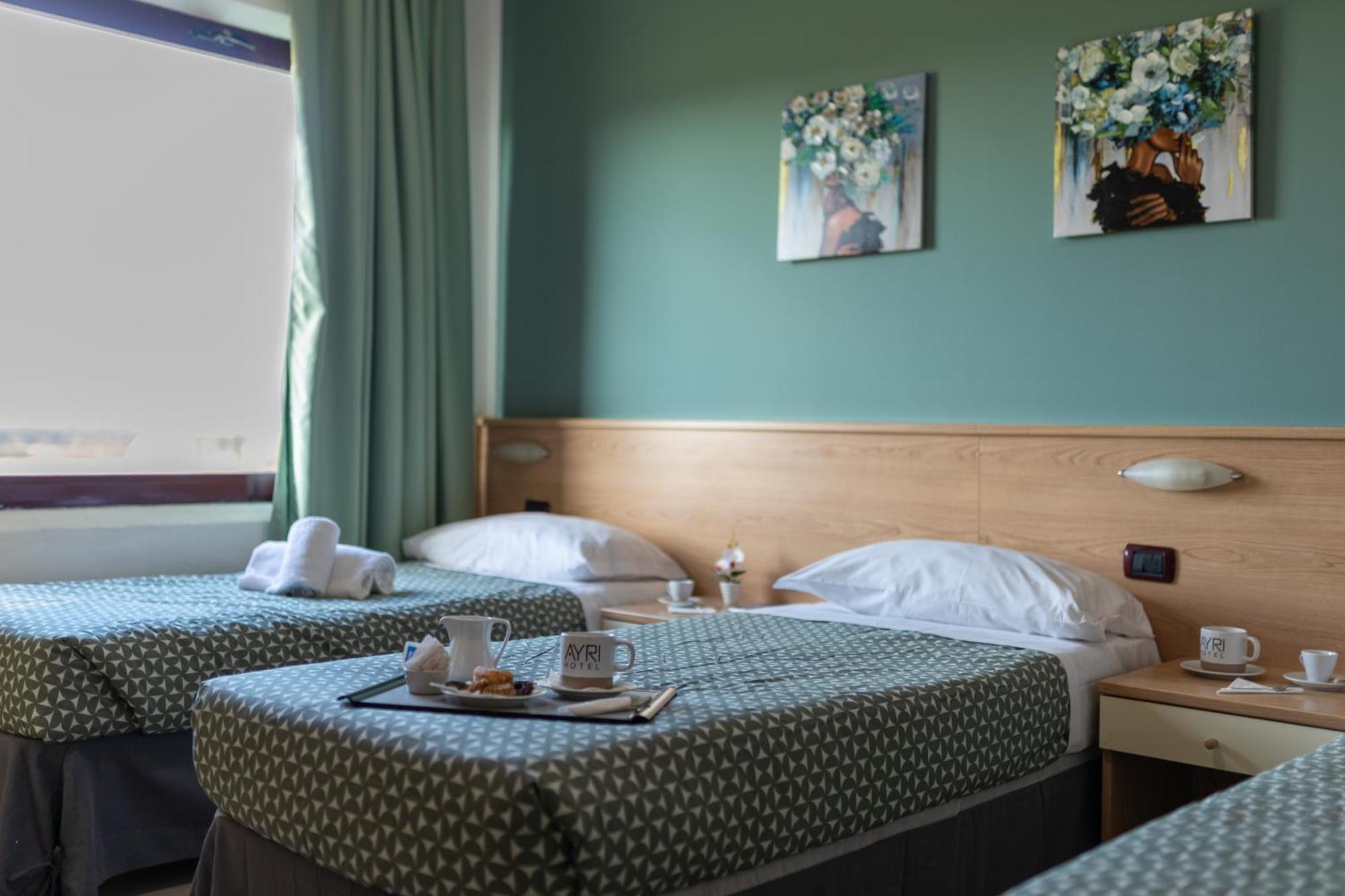 Triple Room,1640370042:JPEG