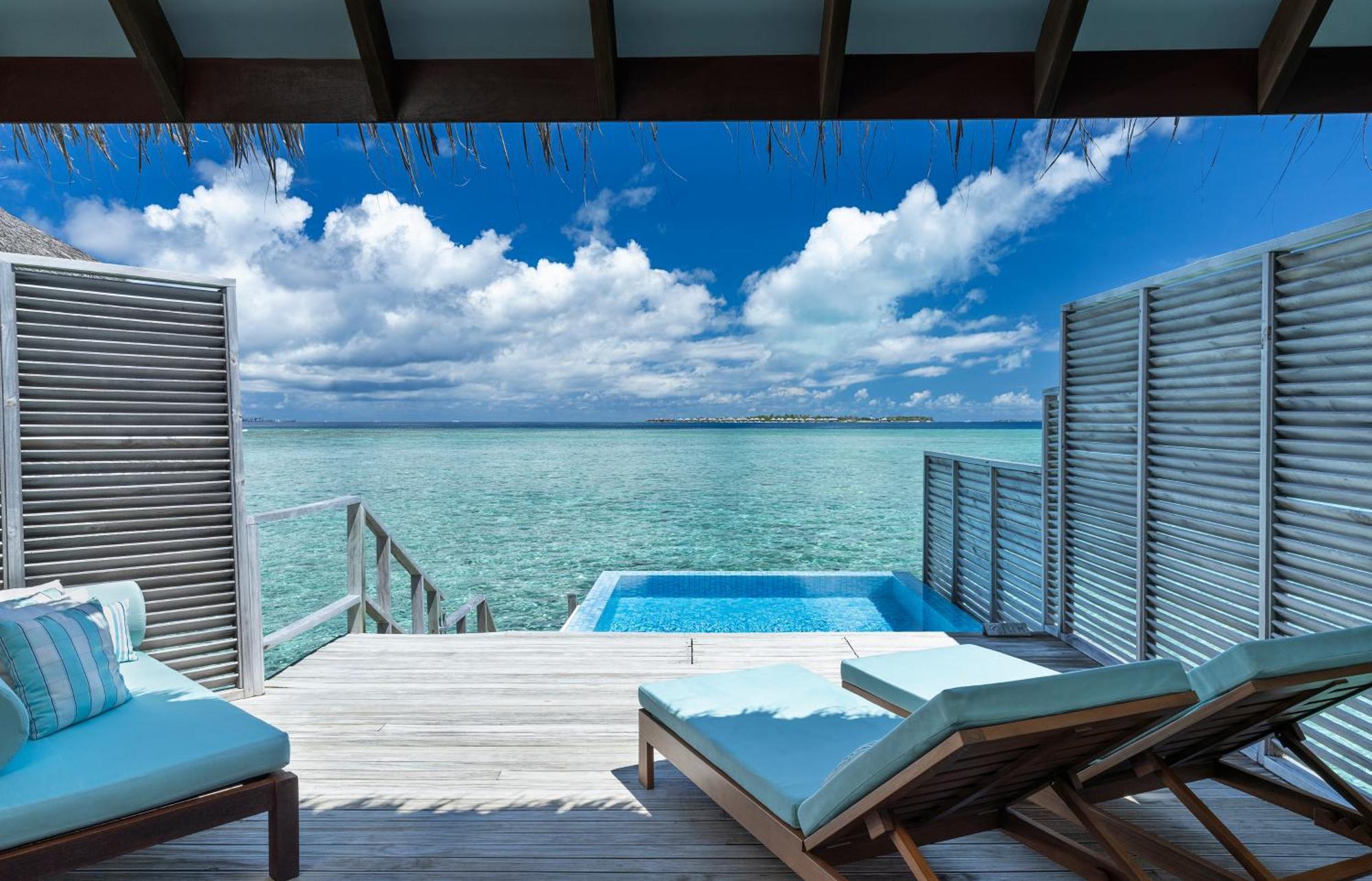 Bungalow na Água com Piscina