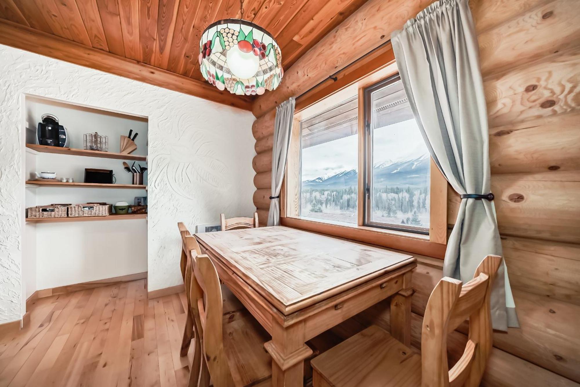 Superior Chalet