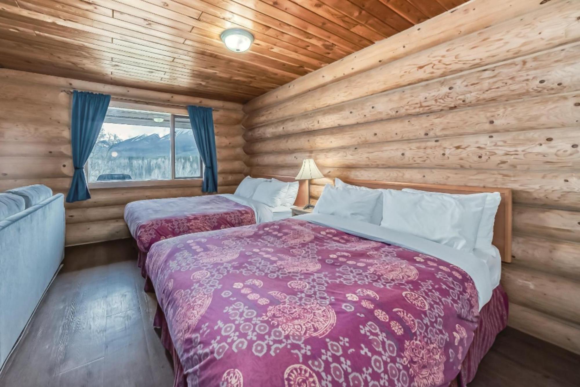 Family Suite Cabin Pet Friendly No Kitchen