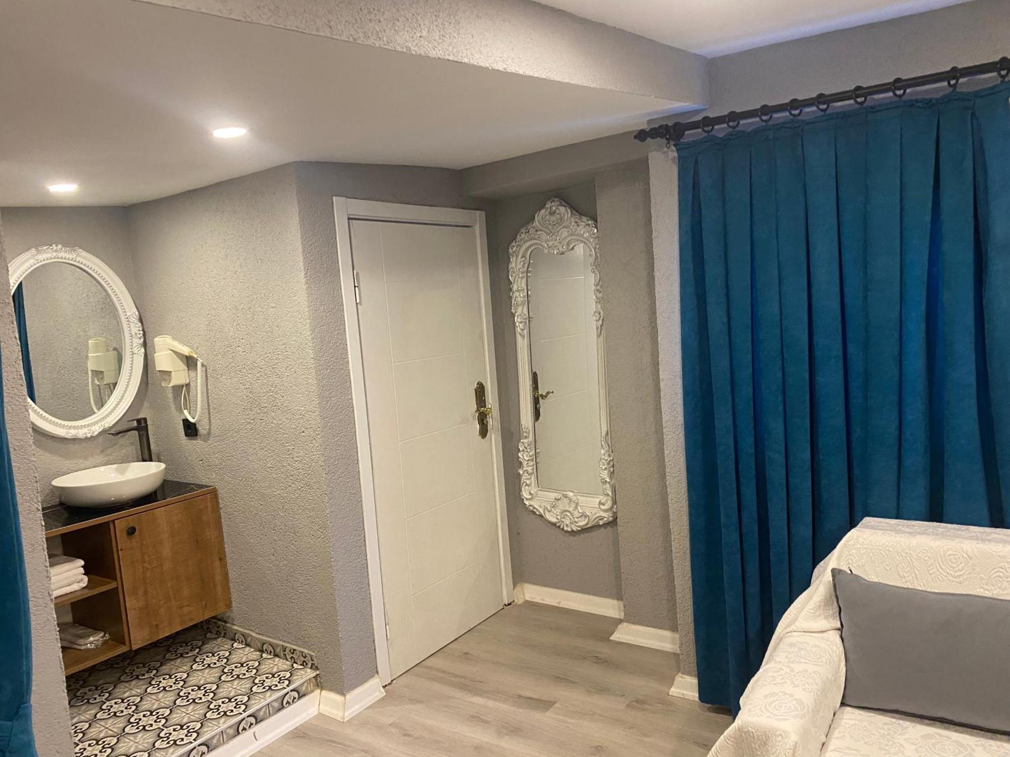 Junior Suite Balcony