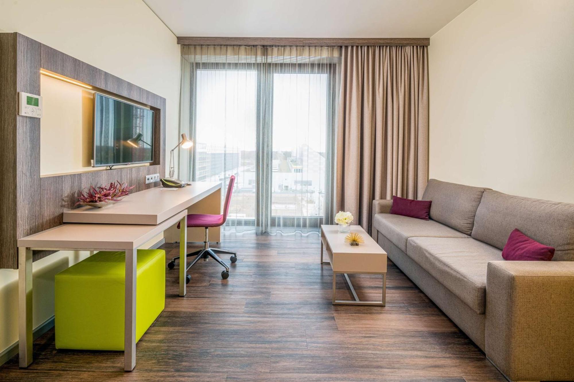 Superior King Apartment