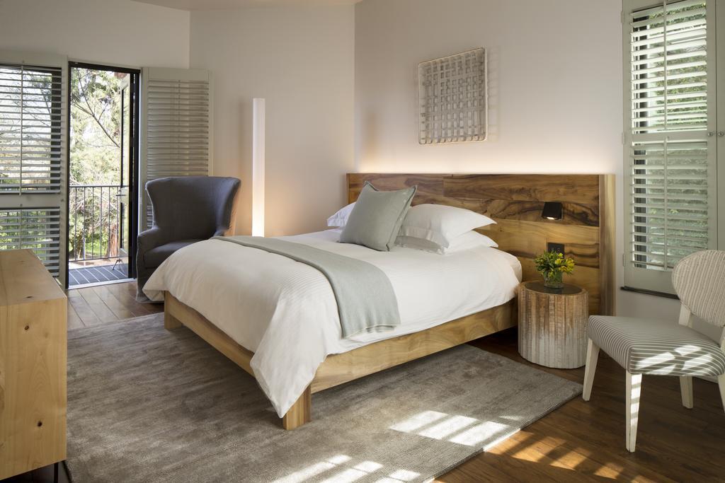 Plaza Suite