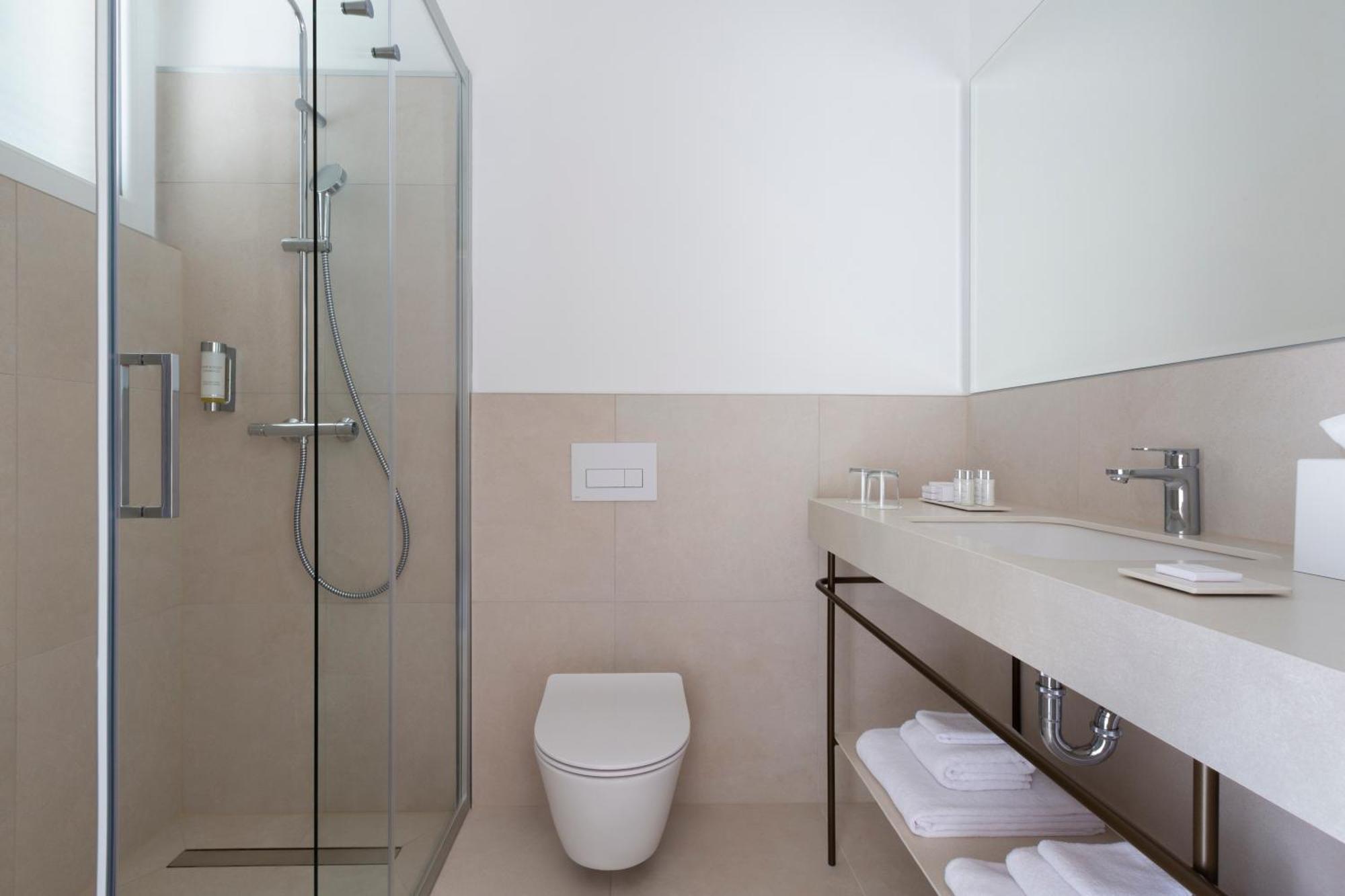 Junior Suite Balcony Side Sea View