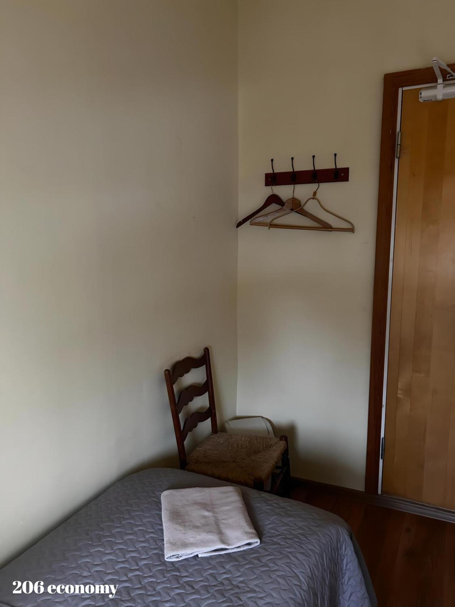 Economy Twin Room