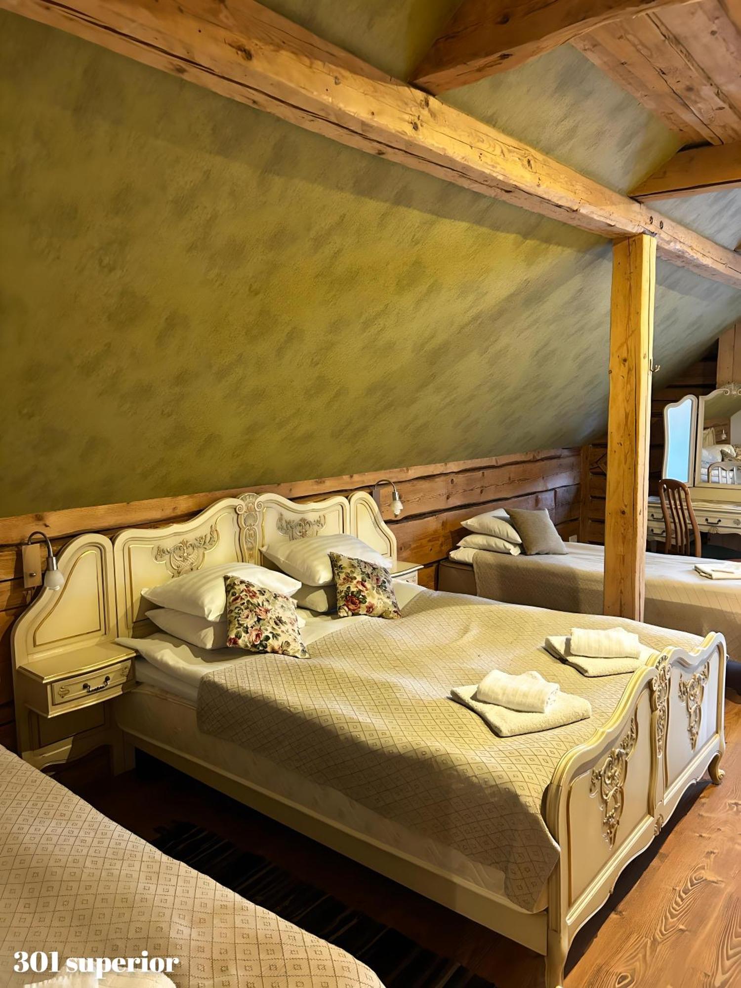 Superior Family Room