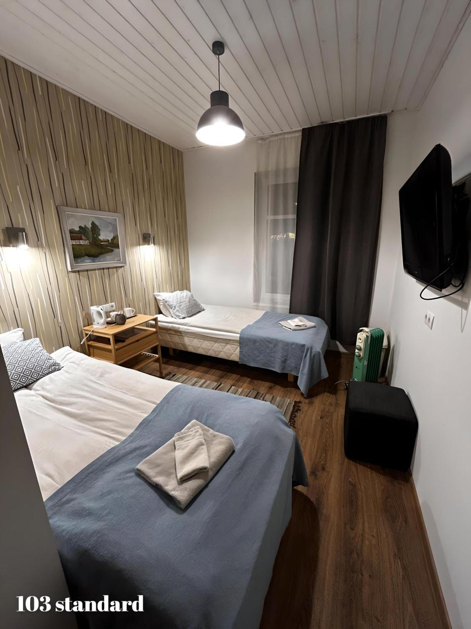 Standard Twin Room