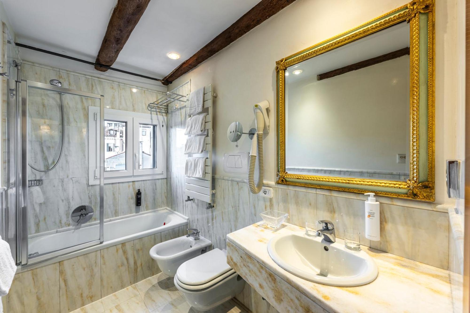 Chambre Triple Deluxe