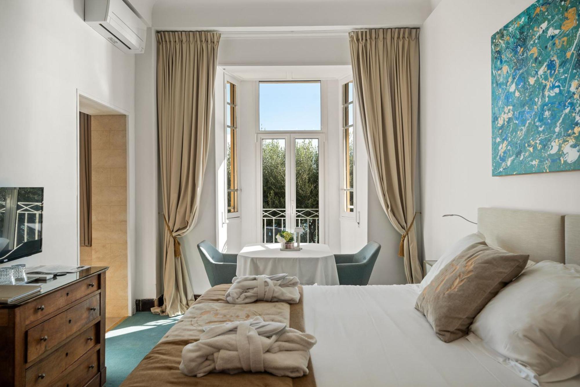 Junior Suite with Sea View - Le Lagon