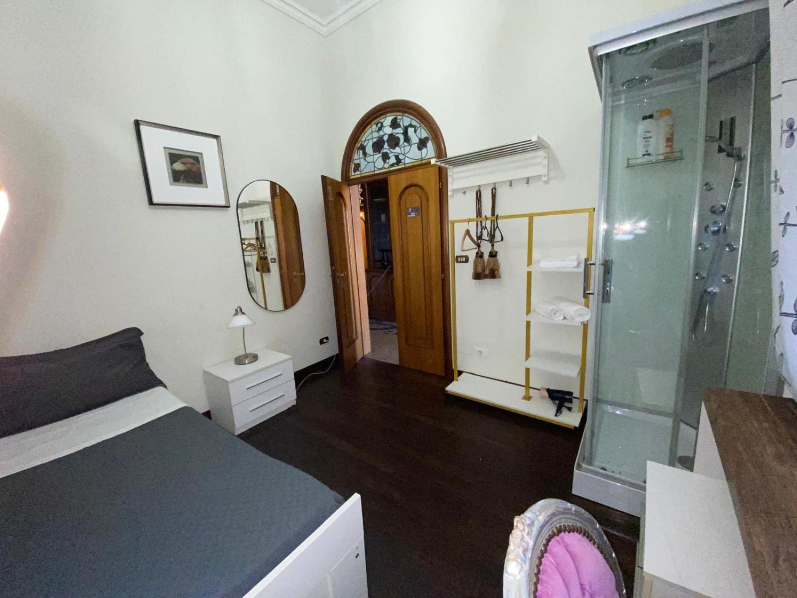 Standard Single Room Shower,1642979253:JPEG