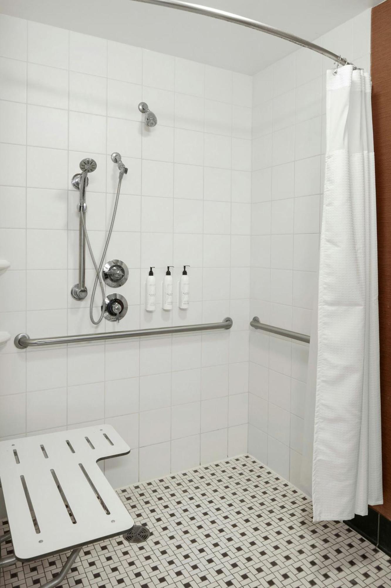 King Room with Roll-in Shower - Mobility and Hearing Accessible