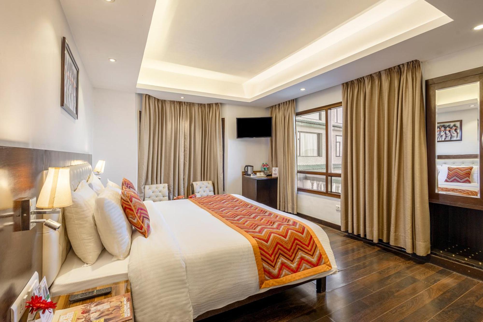 Valley View Premier Room With Balcony