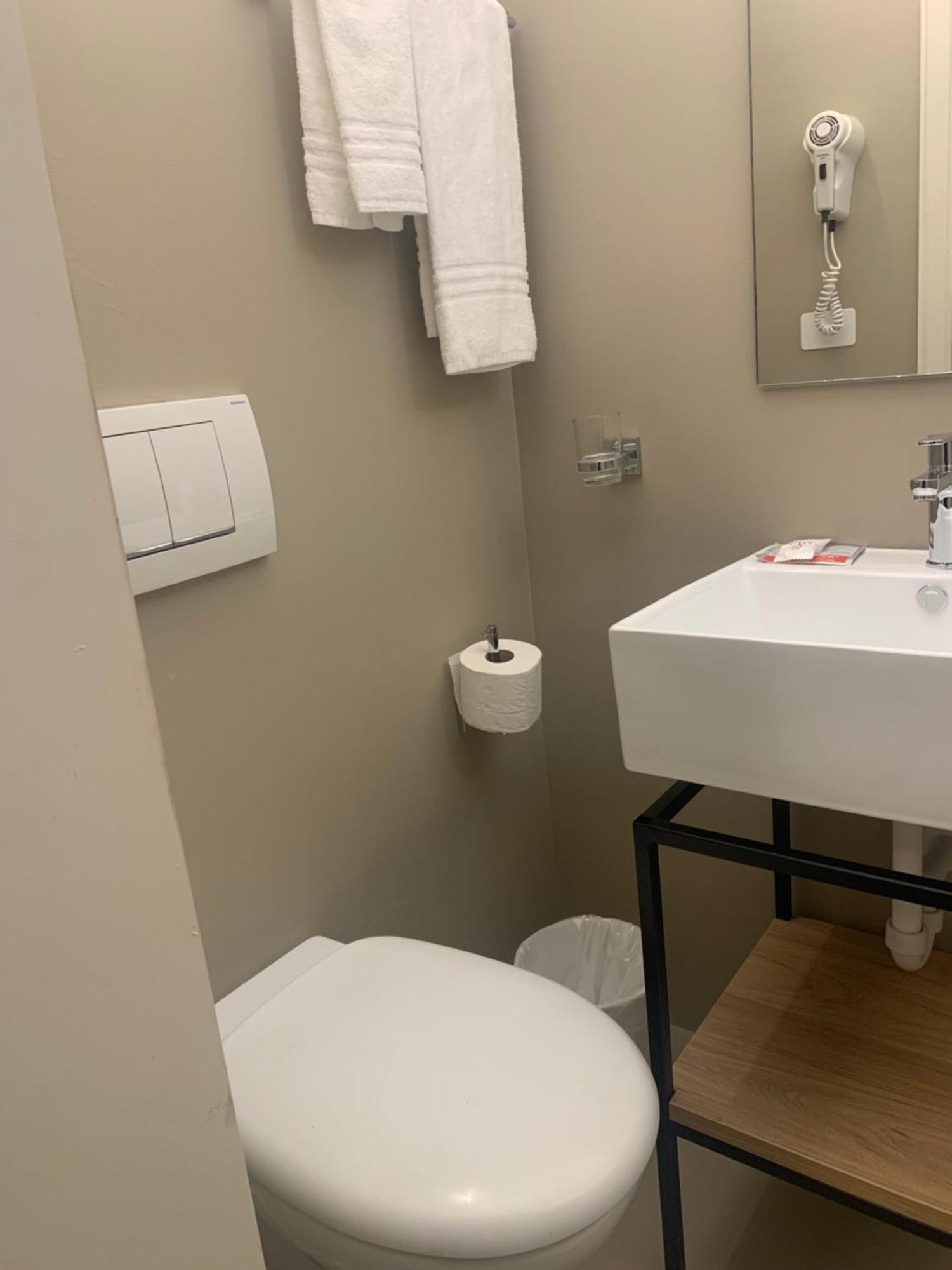 Economy Single Room,1643758430:JPEG